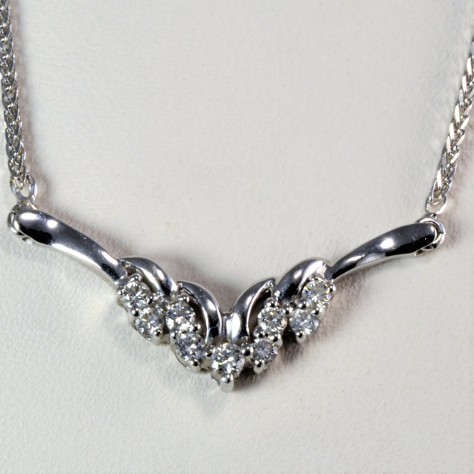 Twisted Diamond V Bar Necklace | 0.24 ctw, 16''|