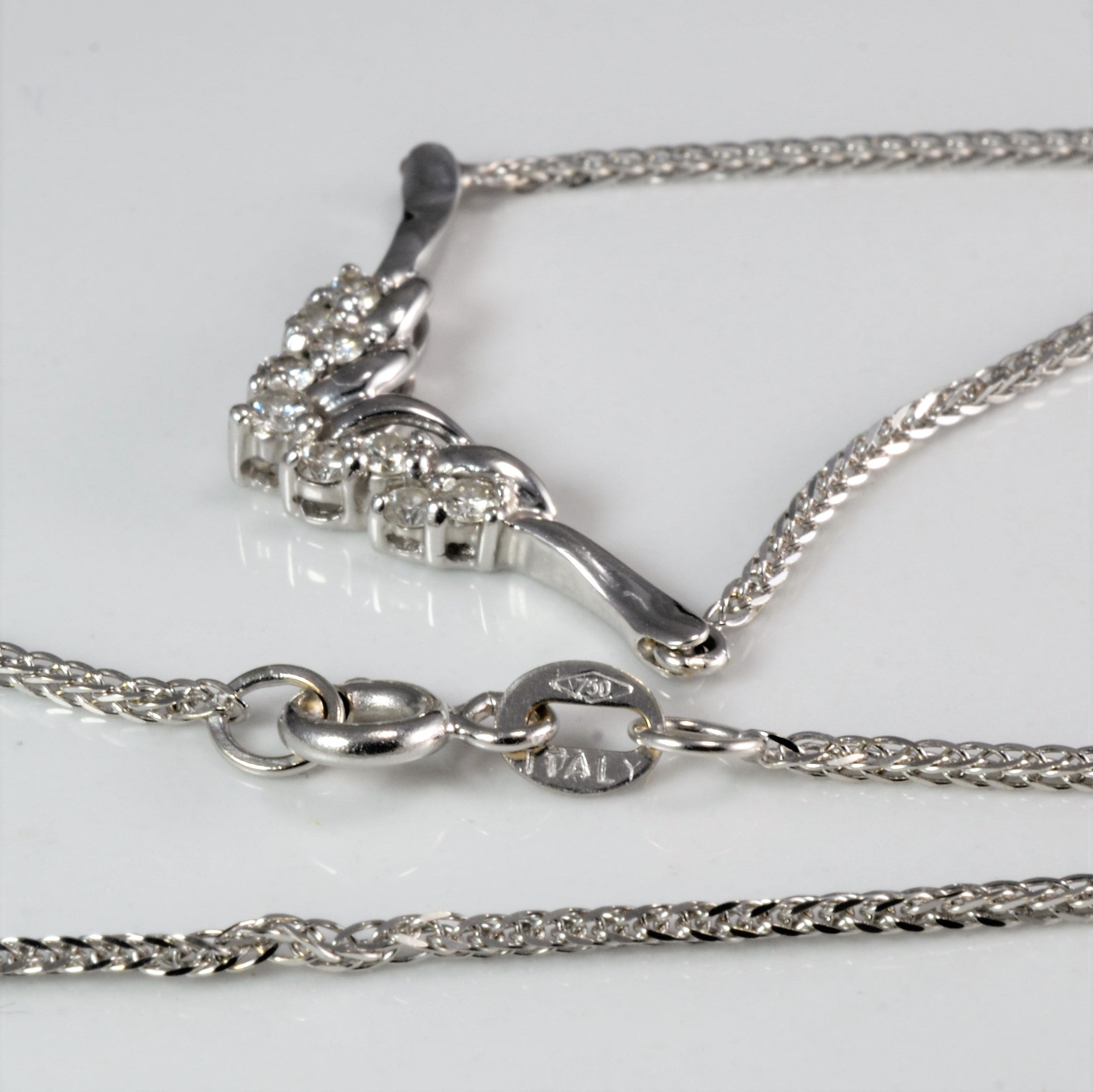 Twisted Diamond V Bar Necklace | 0.24 ctw, 16''|