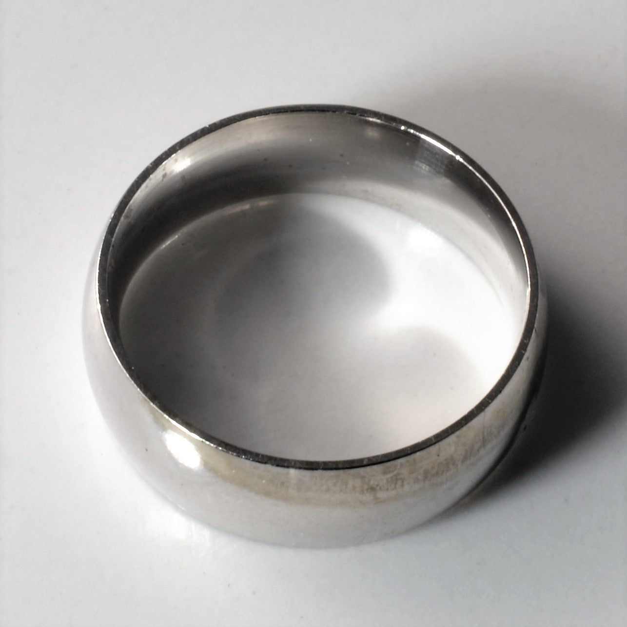White Gold Wedding Band | SZ 5 |