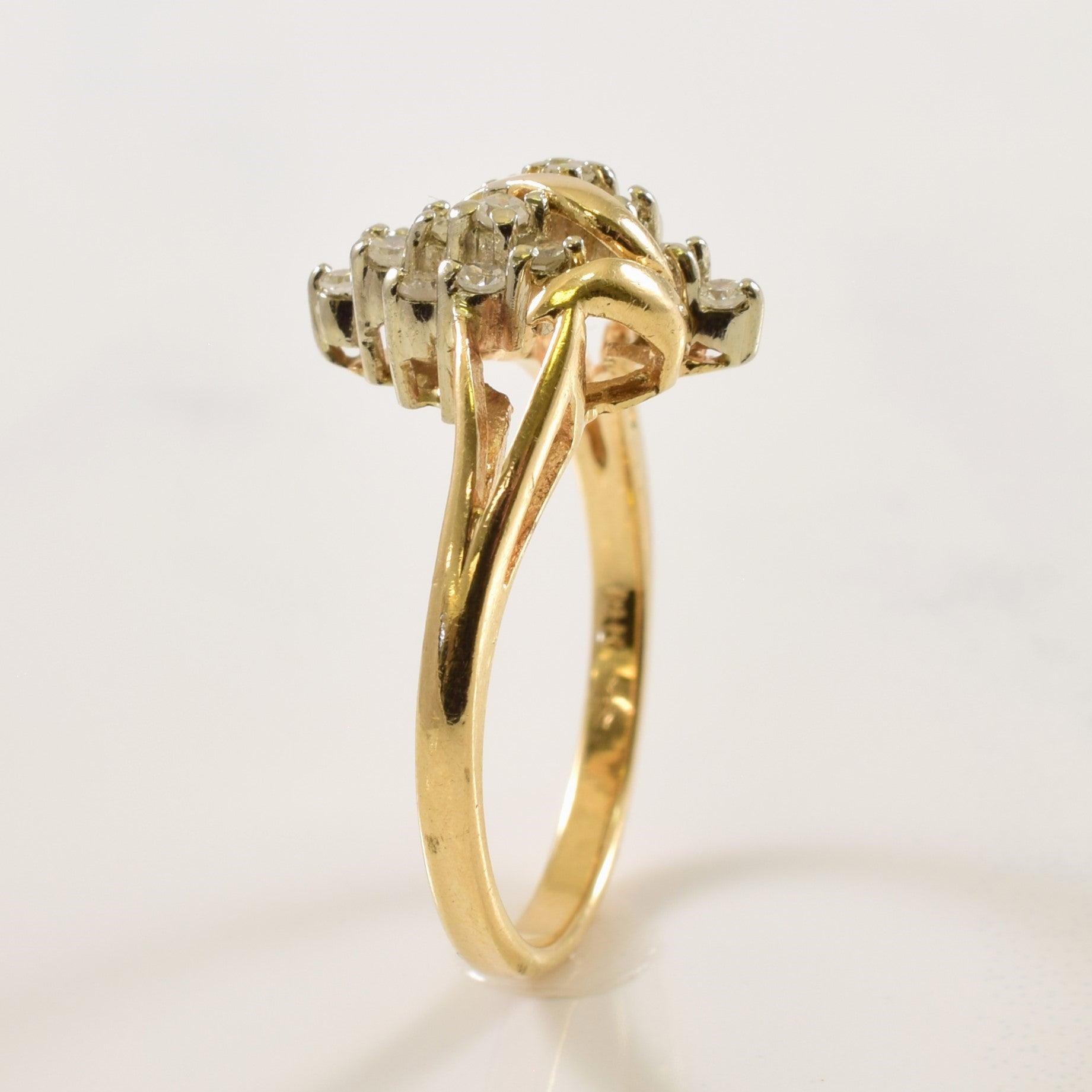 Diamond Ring | 0.27ctw | SZ 6.75 |