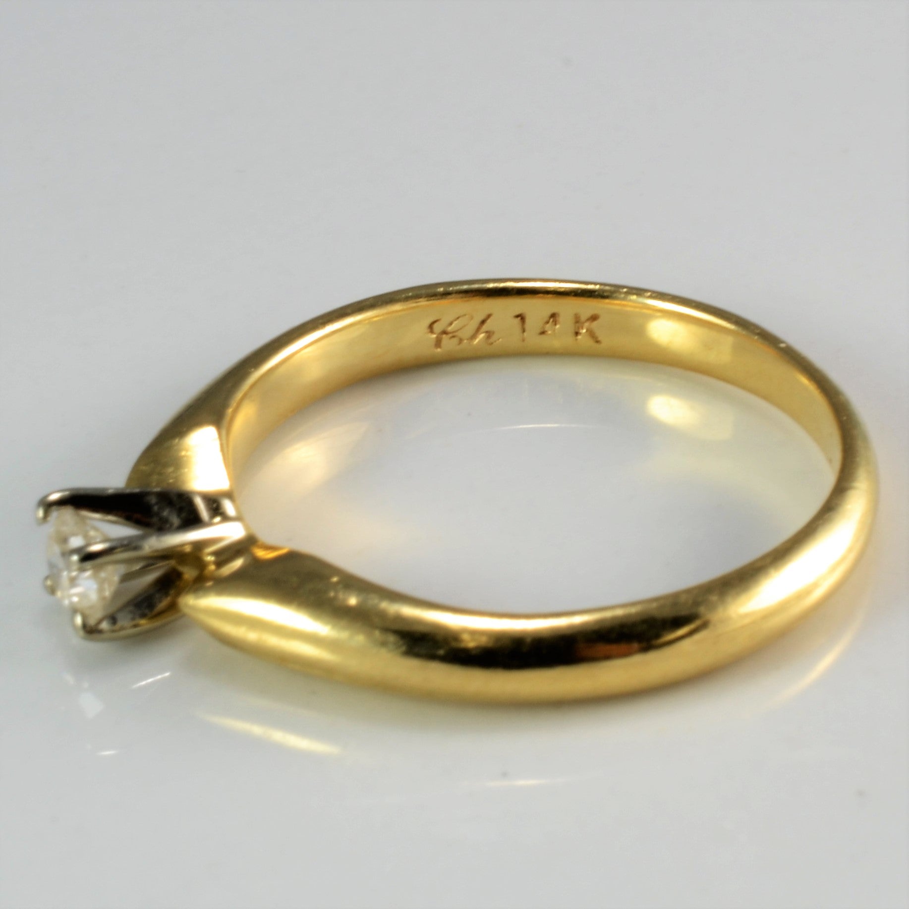 Offset Solitaire Diamond Ring | 0.11 ct, SZ 6.25 |