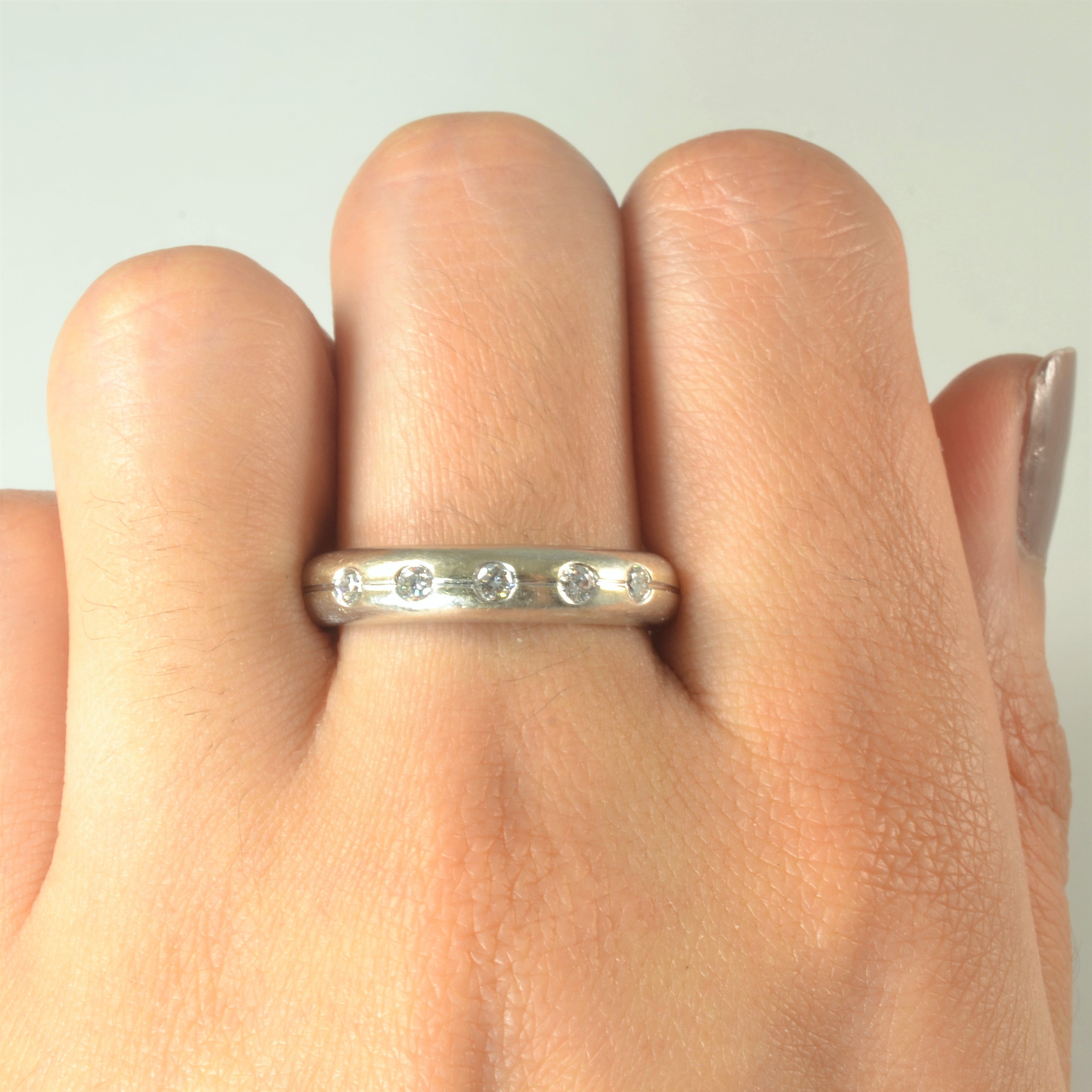 Flush Set Diamond Band | 0.20ctw | SZ 9.25 |