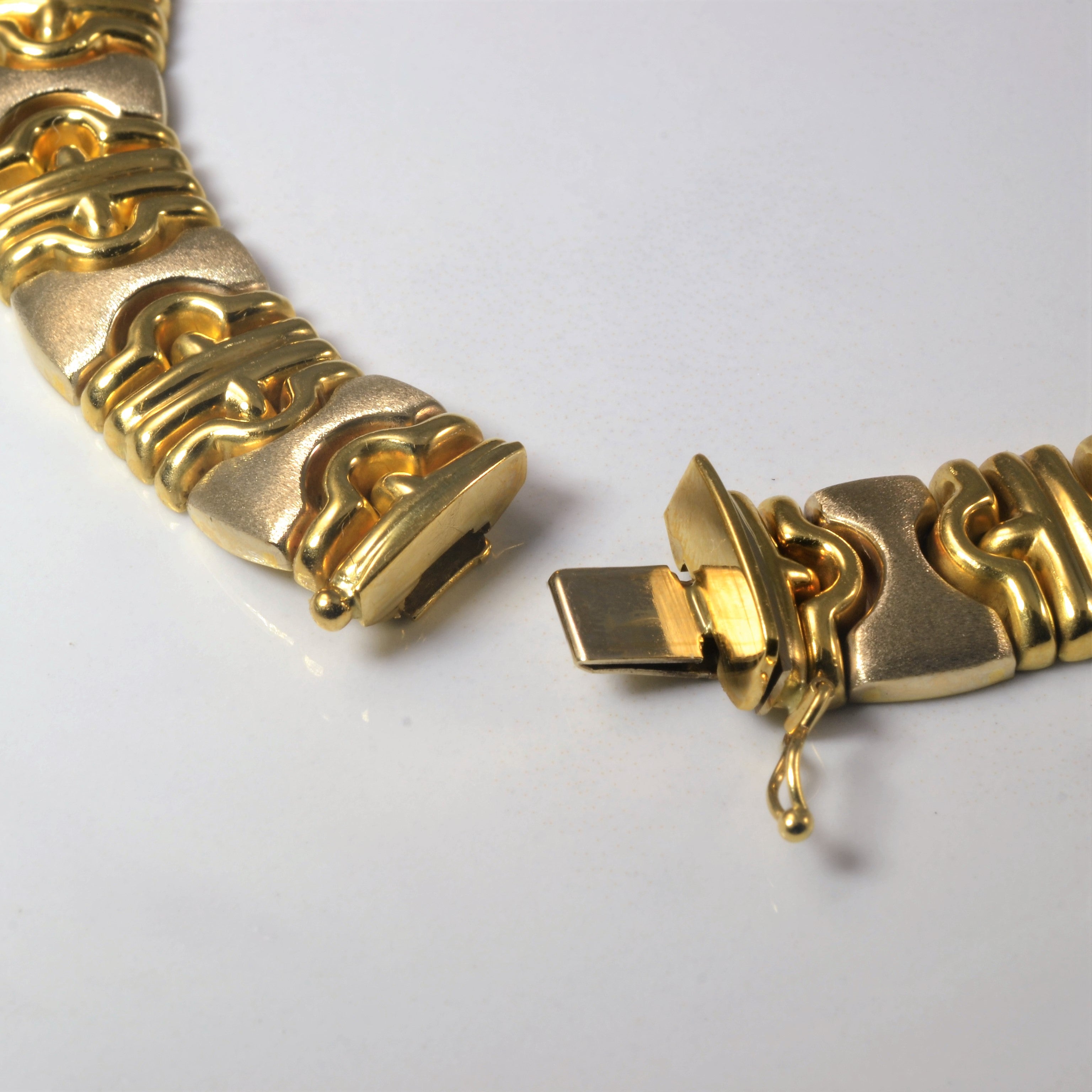 Textured Two Tone Gold Necklace | 17" |