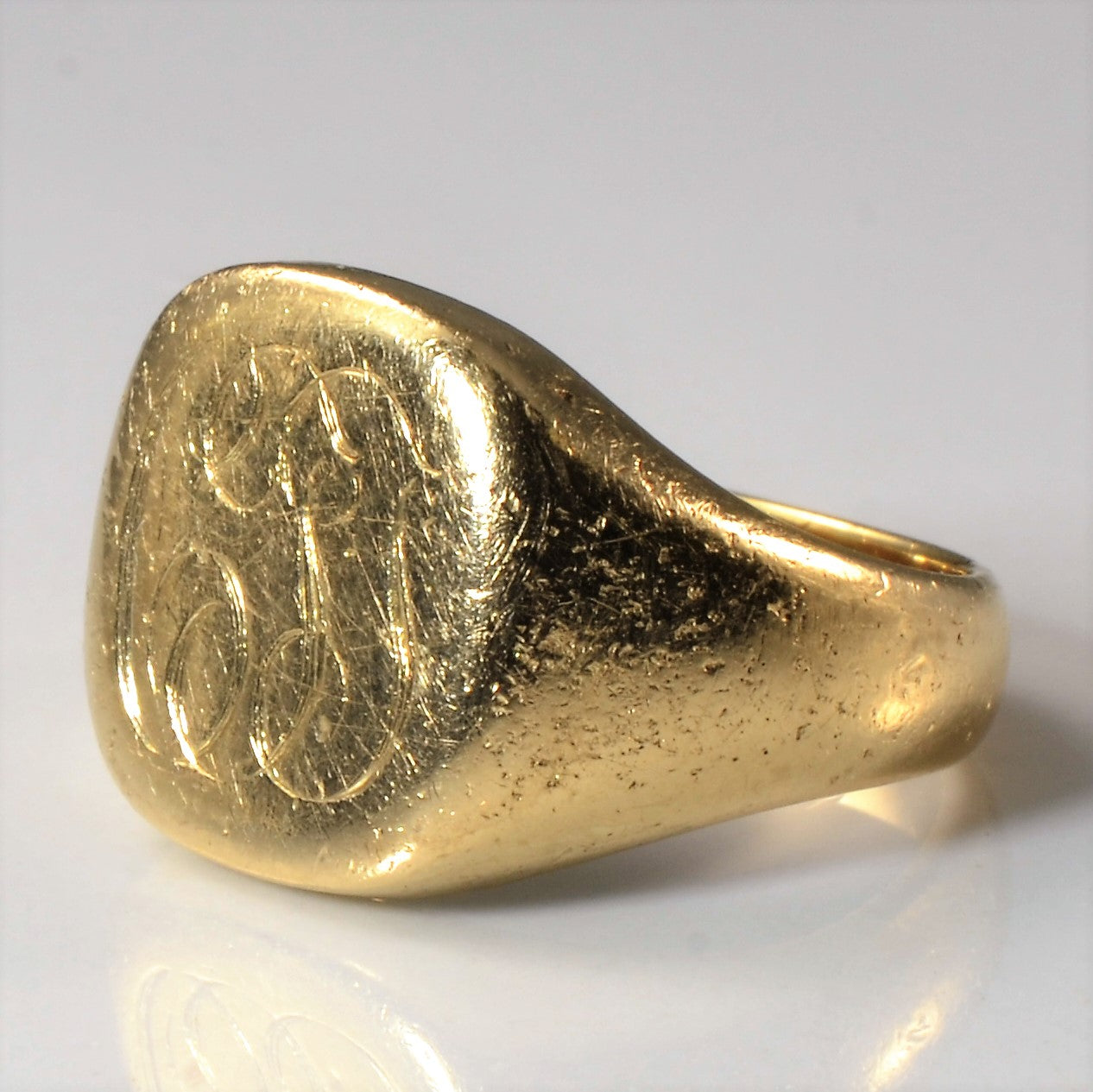 Yellow Gold Signet Ring | SZ 6 |
