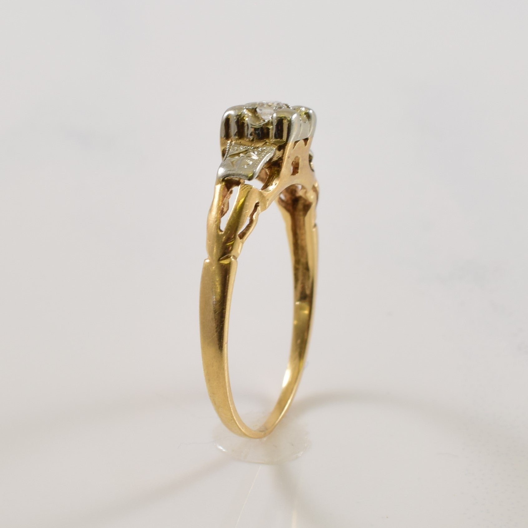 Solitaire Diamond Vintage Ring | 0.03ct | SZ 5 |
