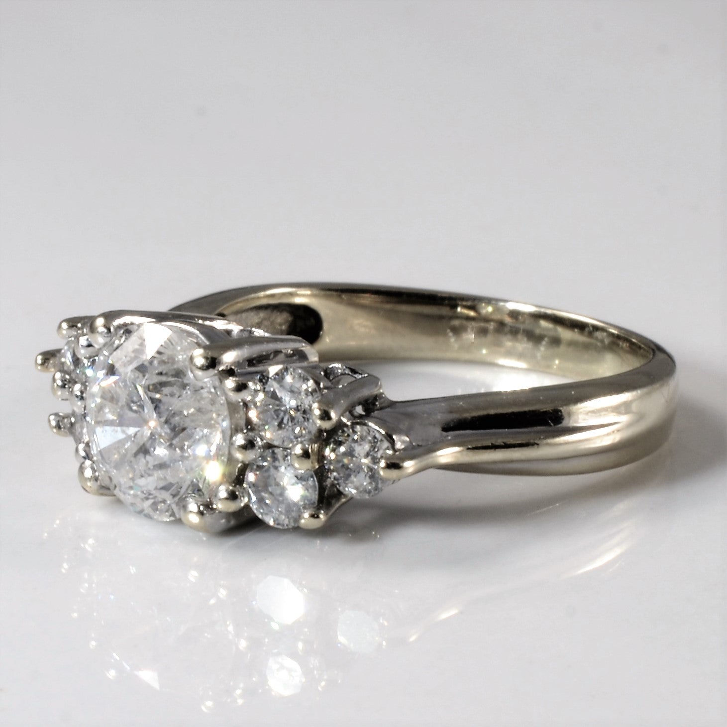 Misty Diamond Cluster Engagement Ring | 1.85ctw | SZ 6 |
