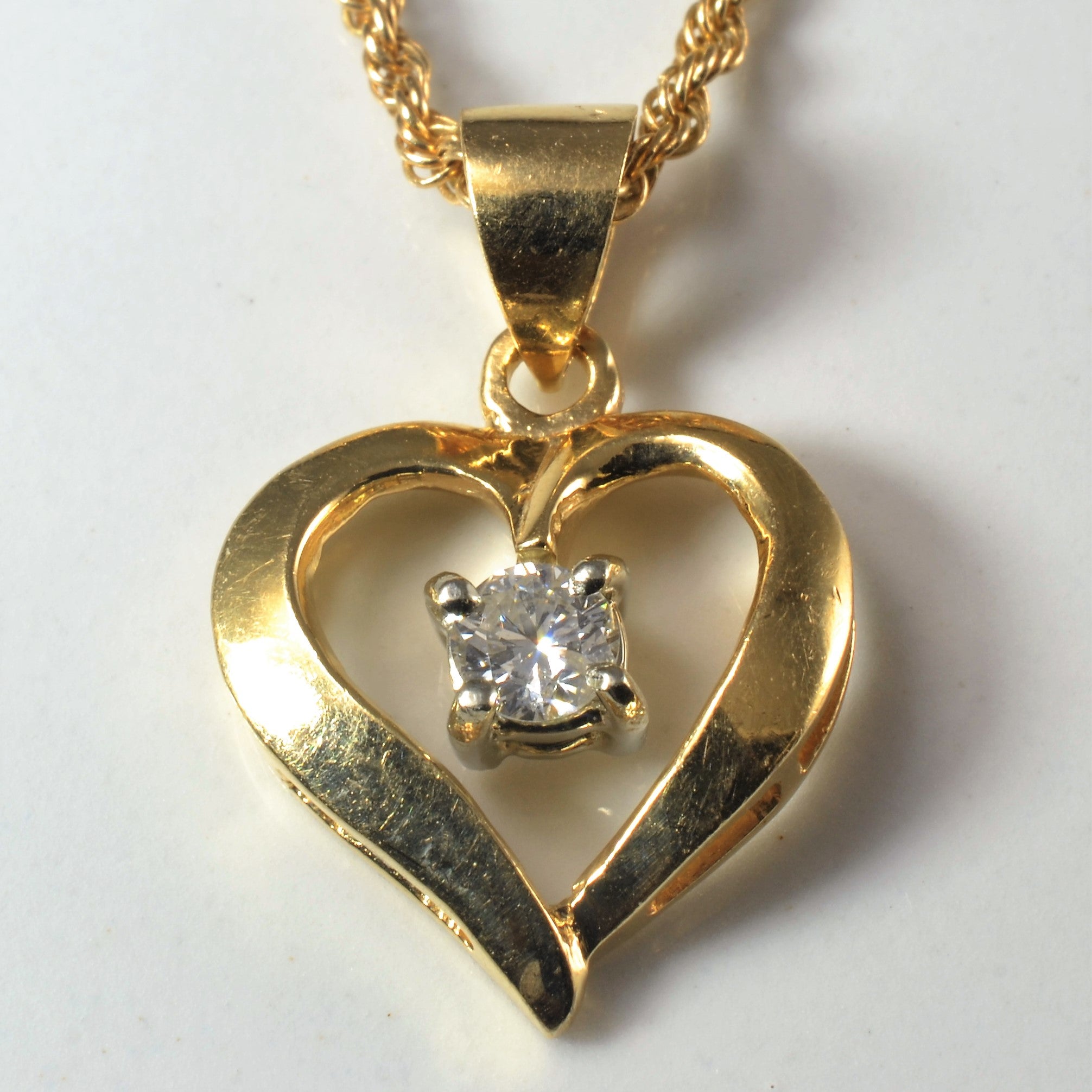 Solitaire Diamond Heart Necklace | 0.20ct | 20" |