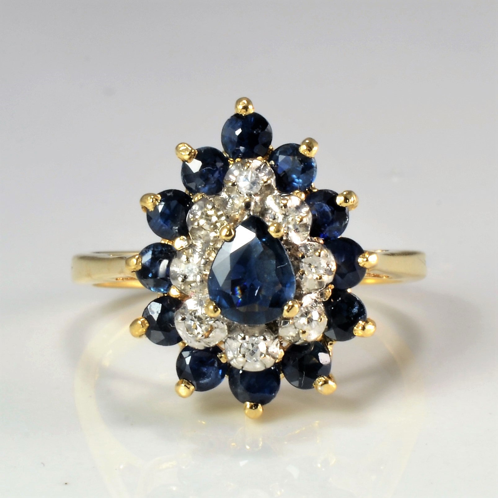 Cluster Sapphire & Diamond Ring | 0.02 ctw, SZ 6 |