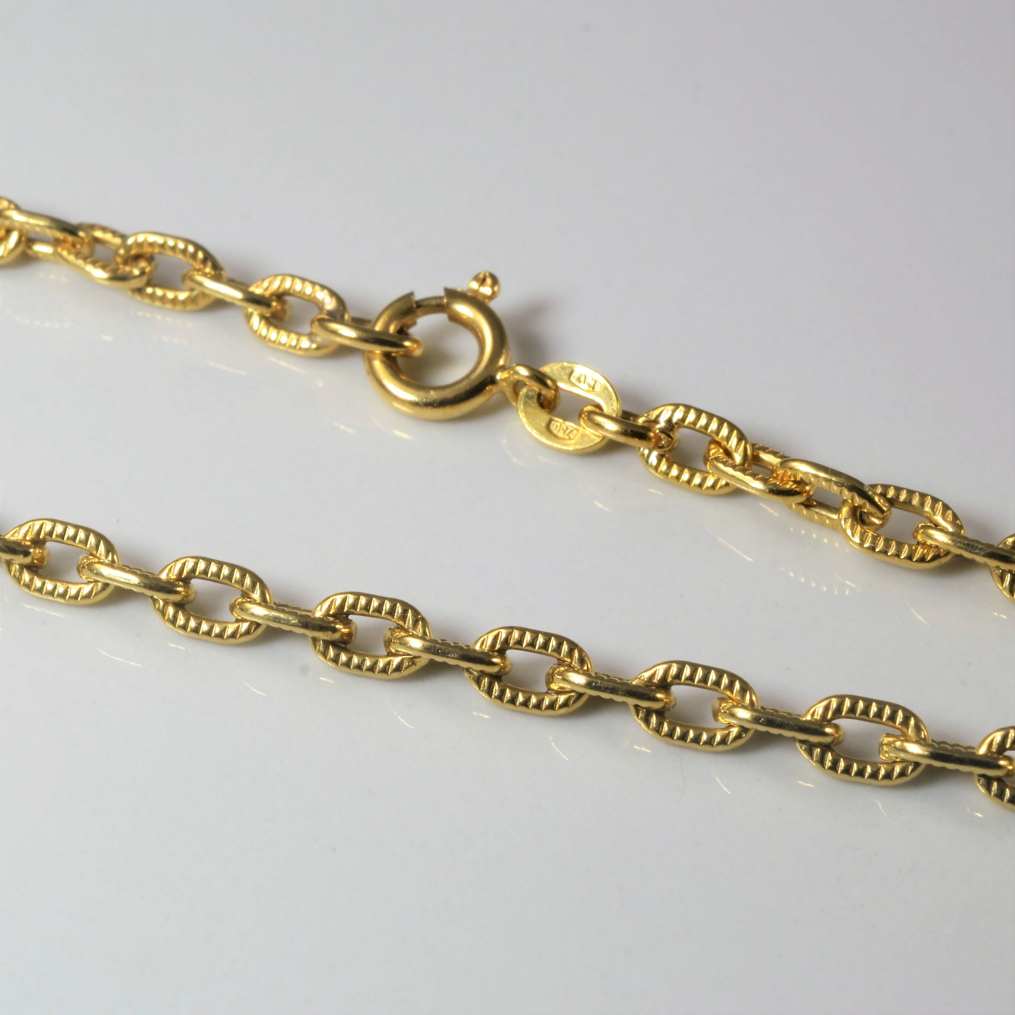 18k Yellow Gold Textured Rolo Chain | 27