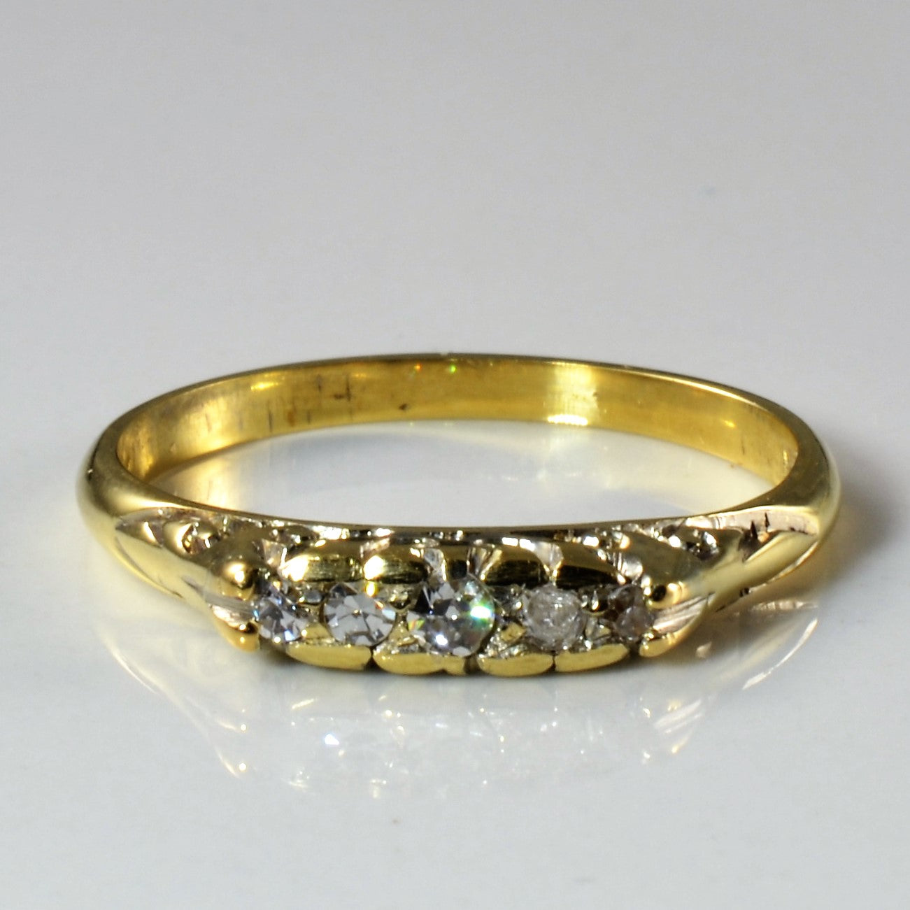 Edwardian Diamond Ring | 0.09ctw | SZ 7 |