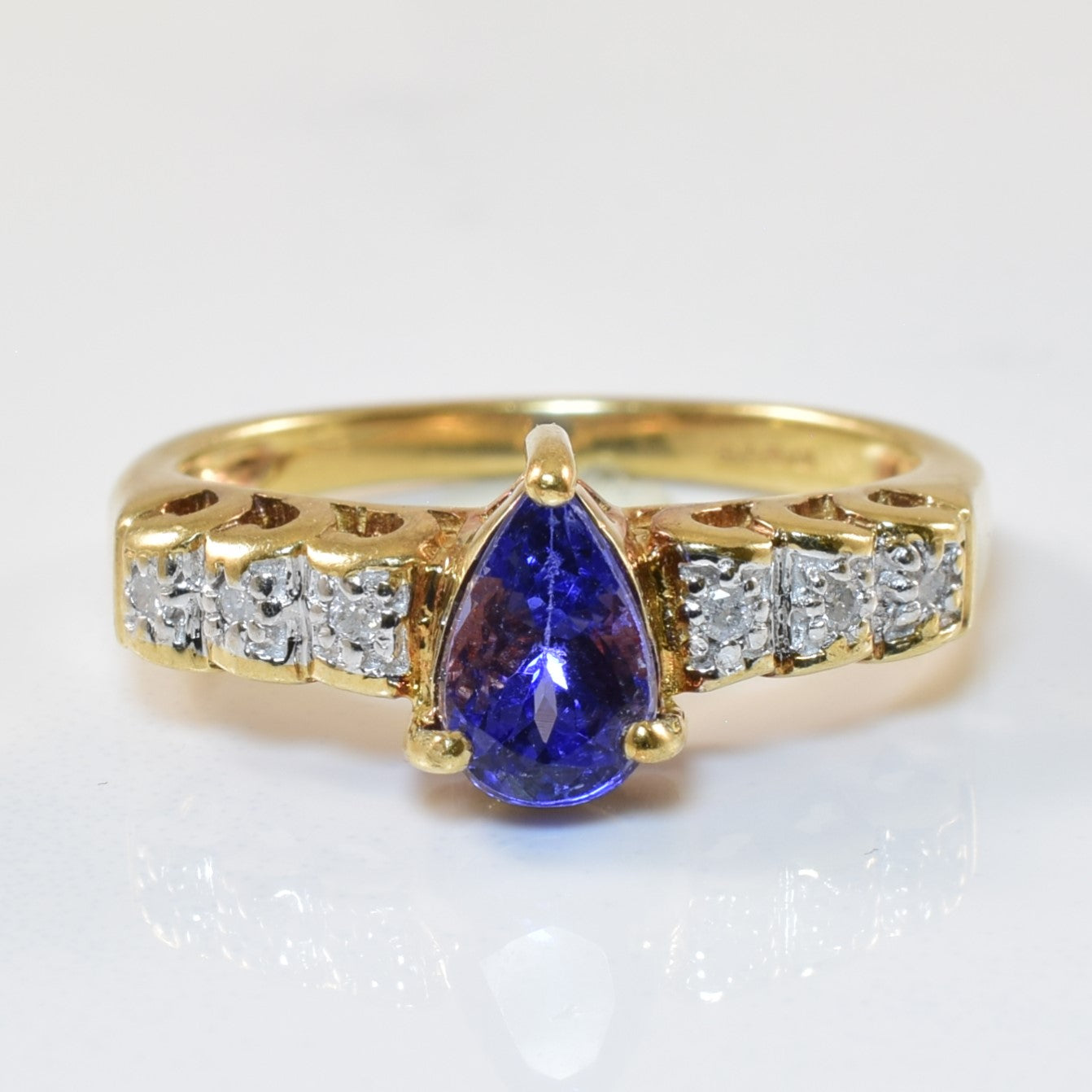 Pear Cut Tanzanite & Diamond Ring | 1.35ct, 0.06ctw | SZ 7 |