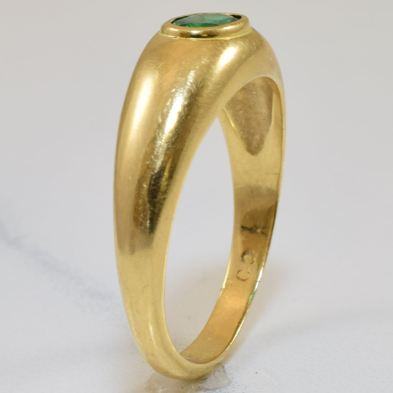 Tapered Bezel Set Emerald Ring | 0.43ct | SZ 9.75 |