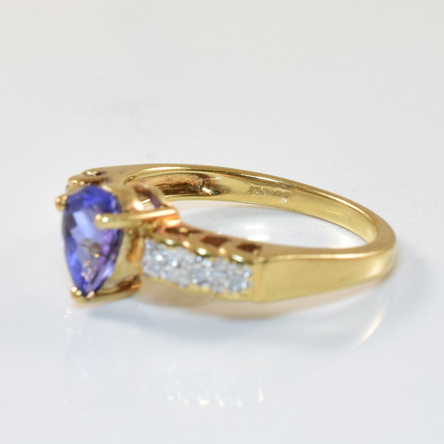 Pear Cut Tanzanite & Diamond Ring | 1.35ct, 0.06ctw | SZ 7 |