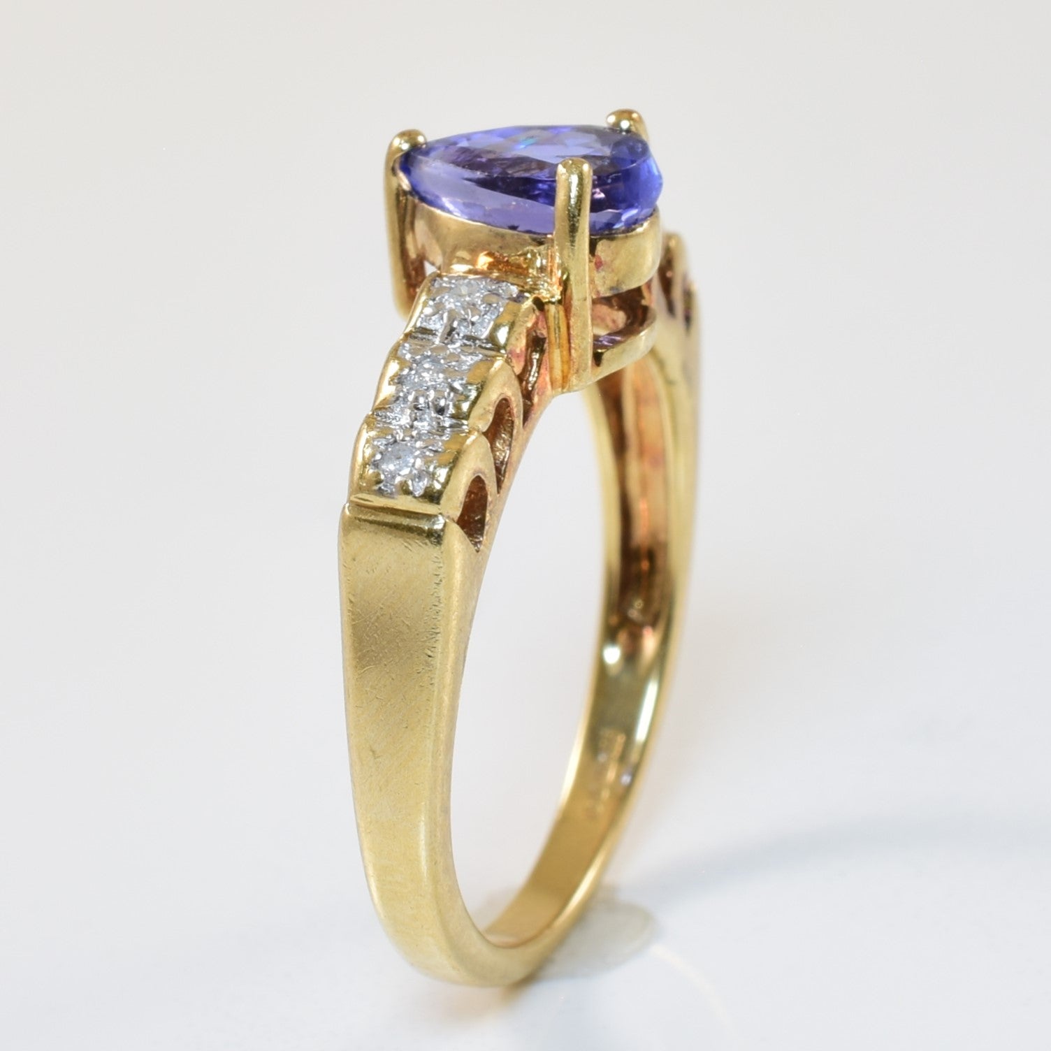 Pear Cut Tanzanite & Diamond Ring | 1.35ct, 0.06ctw | SZ 7 |