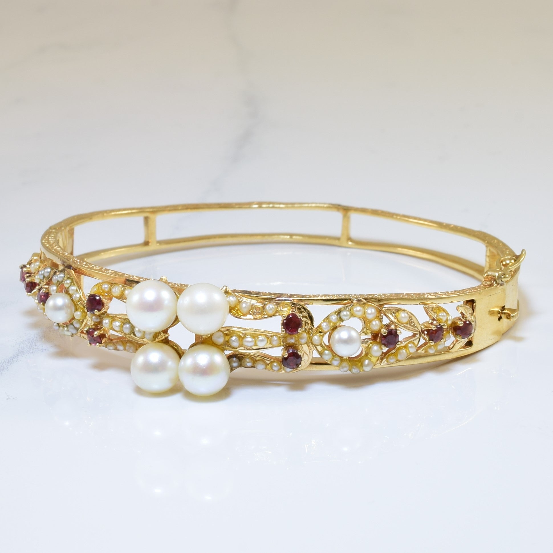 Mid Century Garnet & Seed Pearl Bracelet | 10.20ctw, 1.40ctw | 8" |