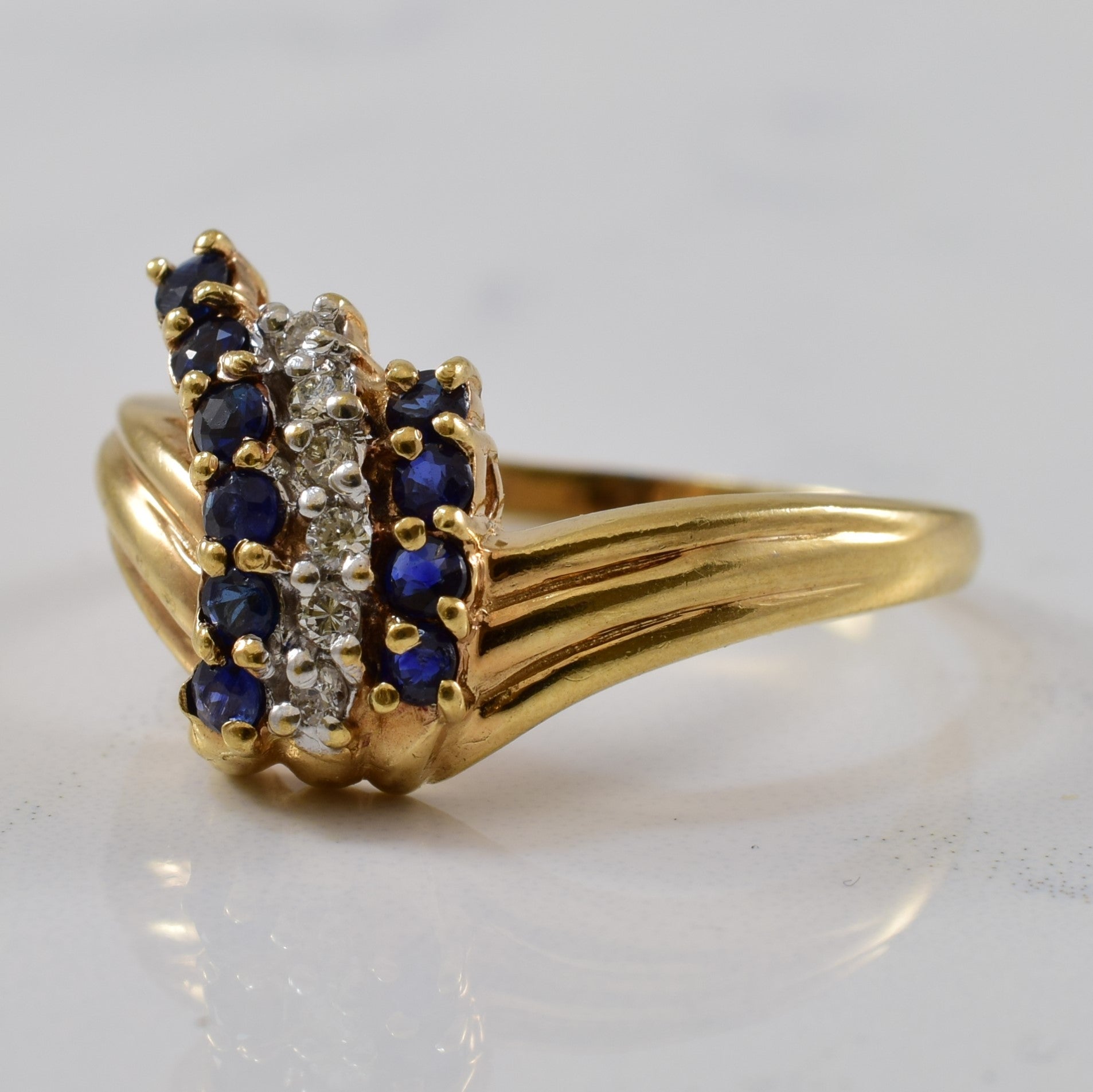 Blue Sapphire & Diamond Chevron Ring | 0.28ctw, 0.09ctw | SZ 9.5 |