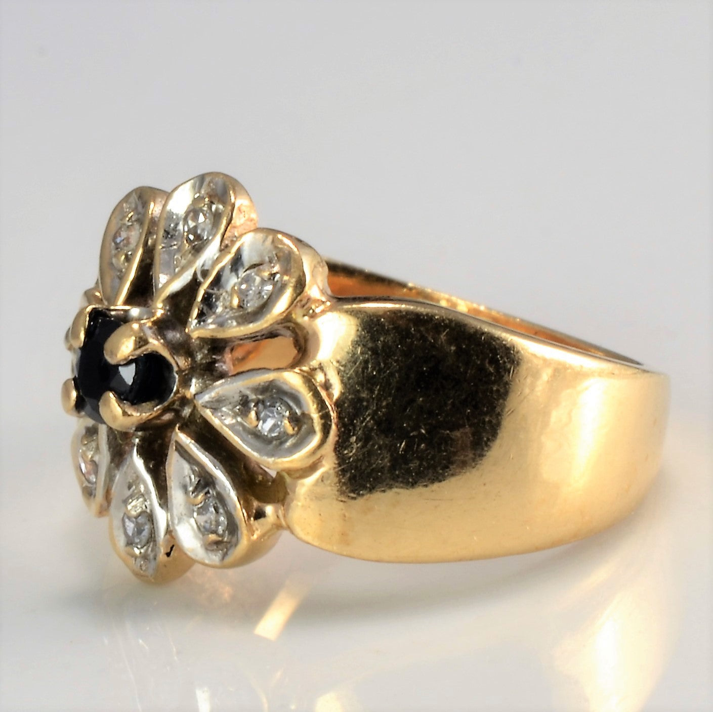 Cluster Sapphire & Diamond Ring | 0.08 ctw, SZ 3 |