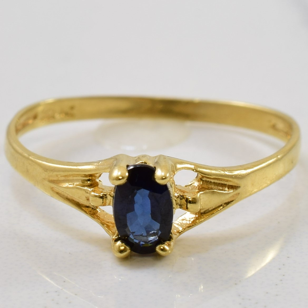 Oval Cut Blue Sapphire Ring | 0.35ct | SZ 4 |