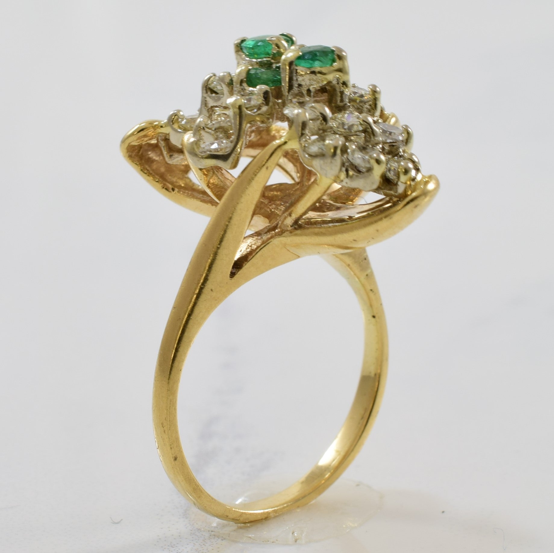 Diamond & Emerald Spiral Cocktail Ring | 0.80ctw, 0.40ctw | SZ 6 |