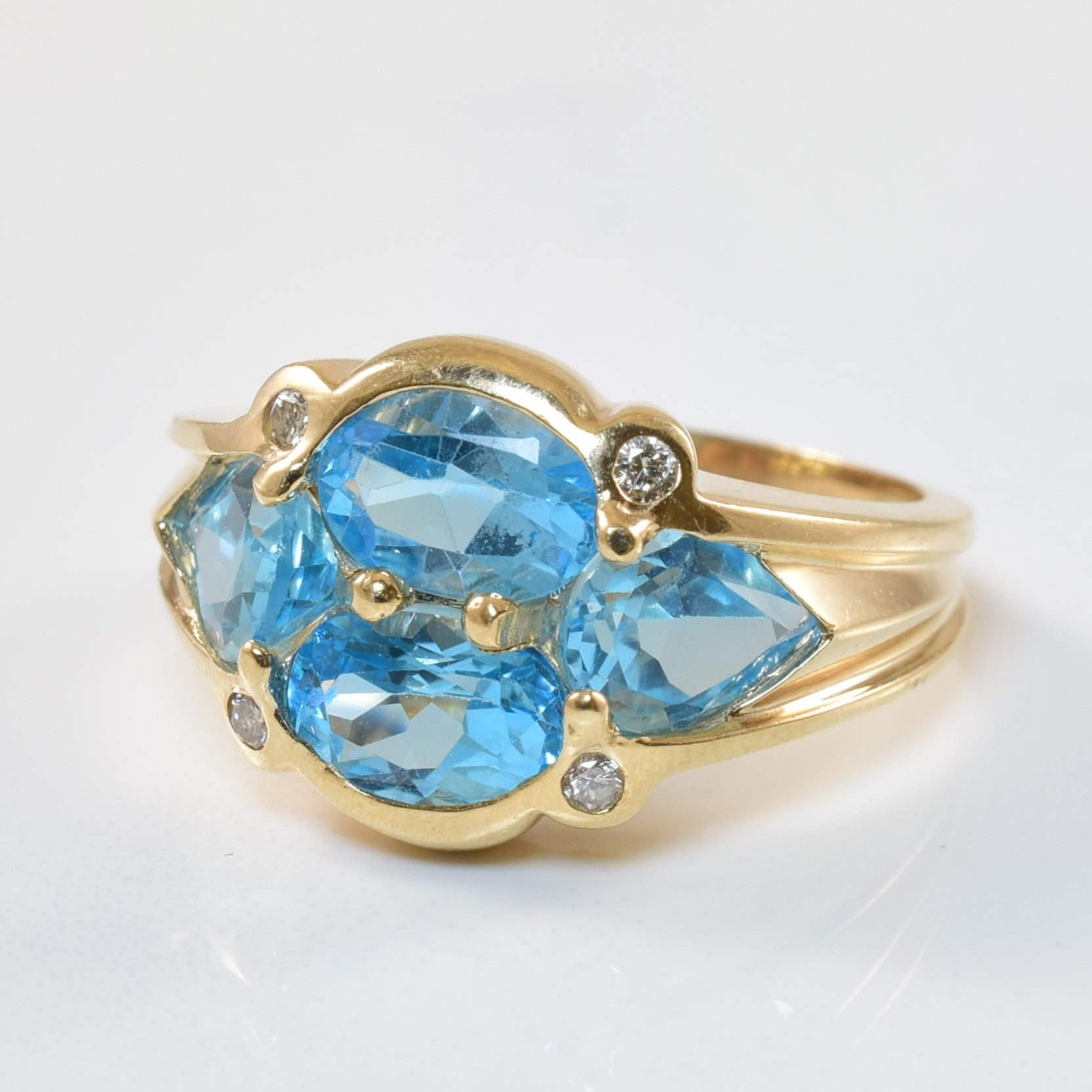 Unique Blue Topaz Cluster Ring | 3.25ctw, 0.06ctw | SZ 7 |