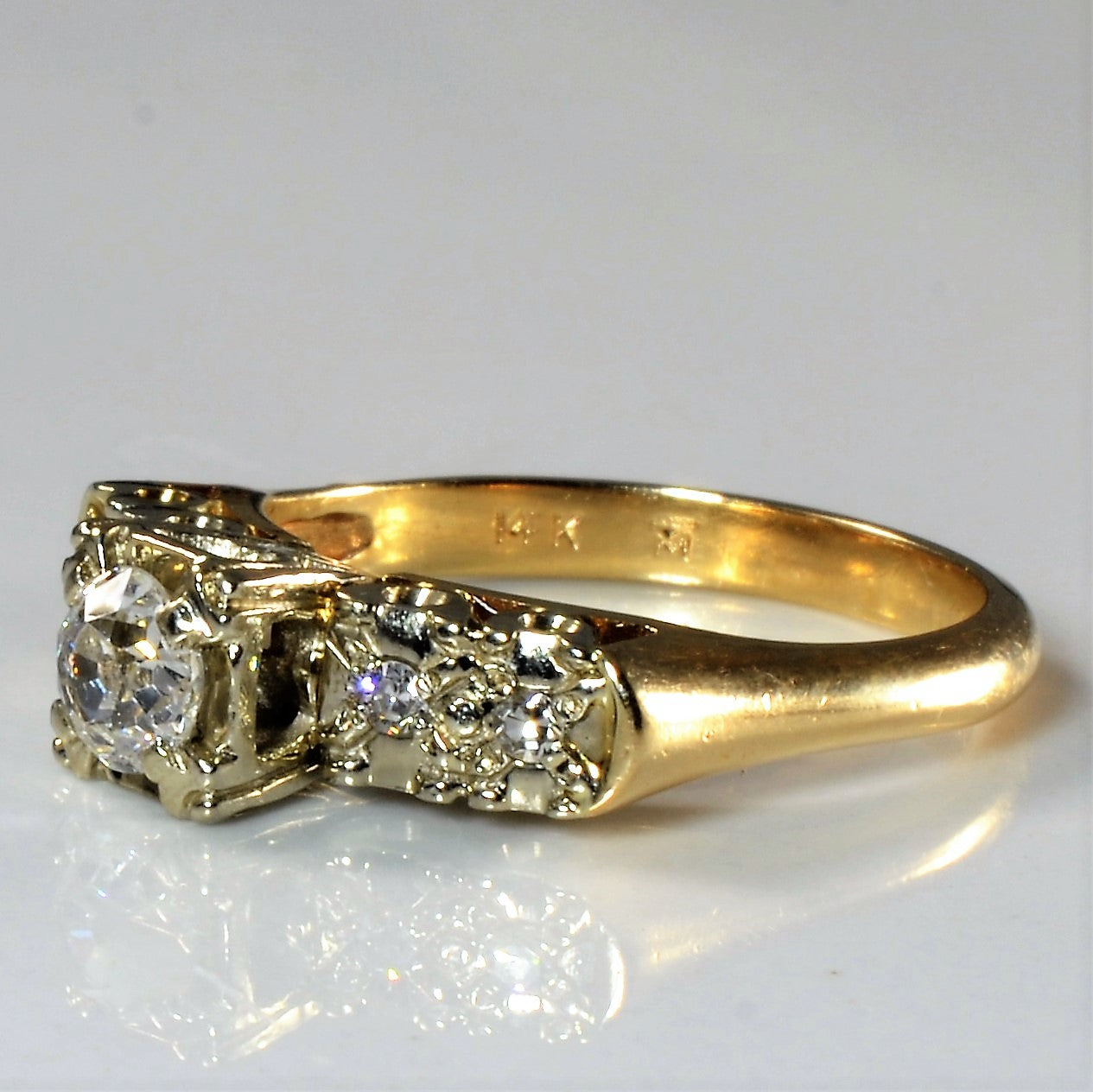 High Set Vintage Diamond Ring | 0.39ctw | SZ 5.75 |