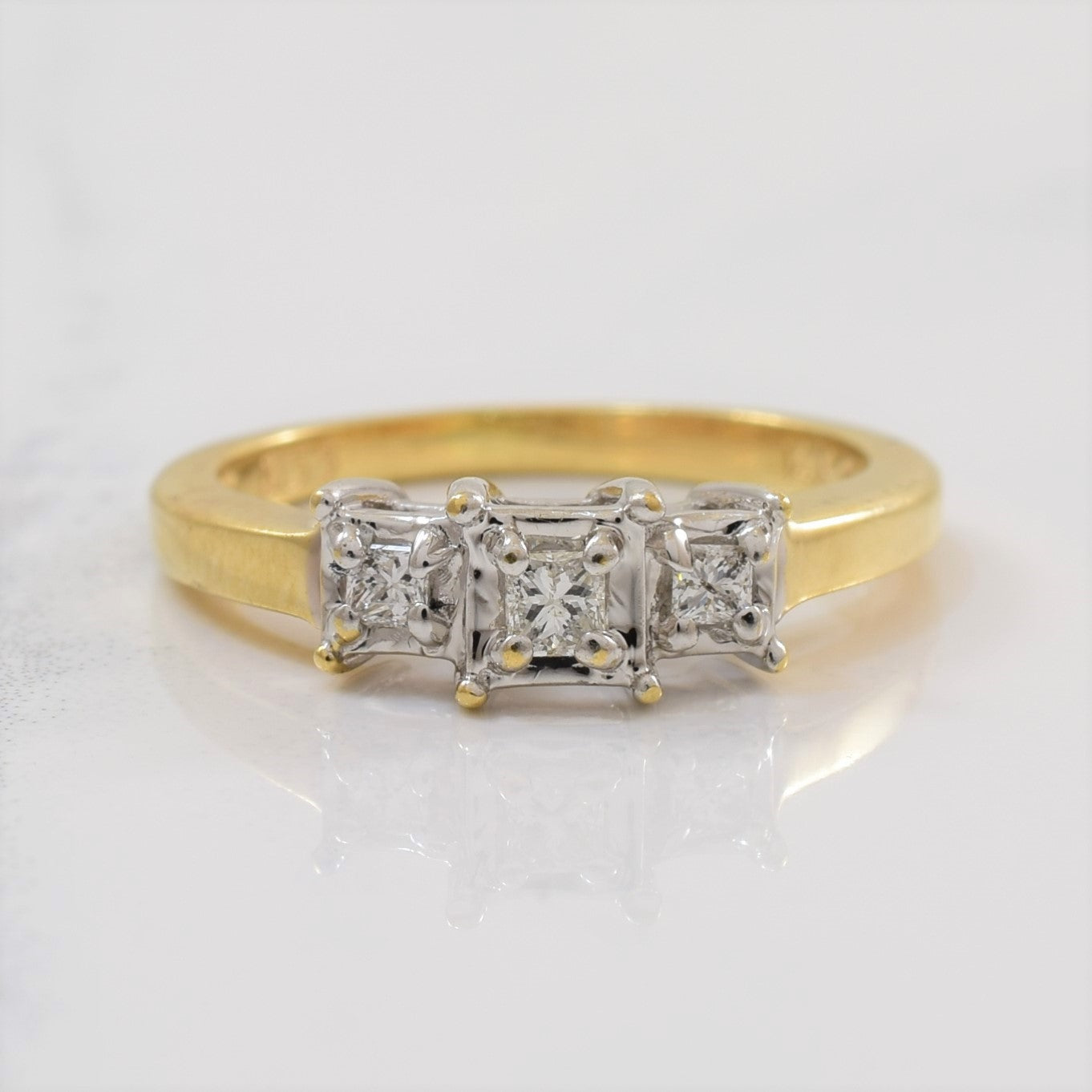 Three Stone Princess Diamond Ring | 0.11ctw | SZ 4.5 |