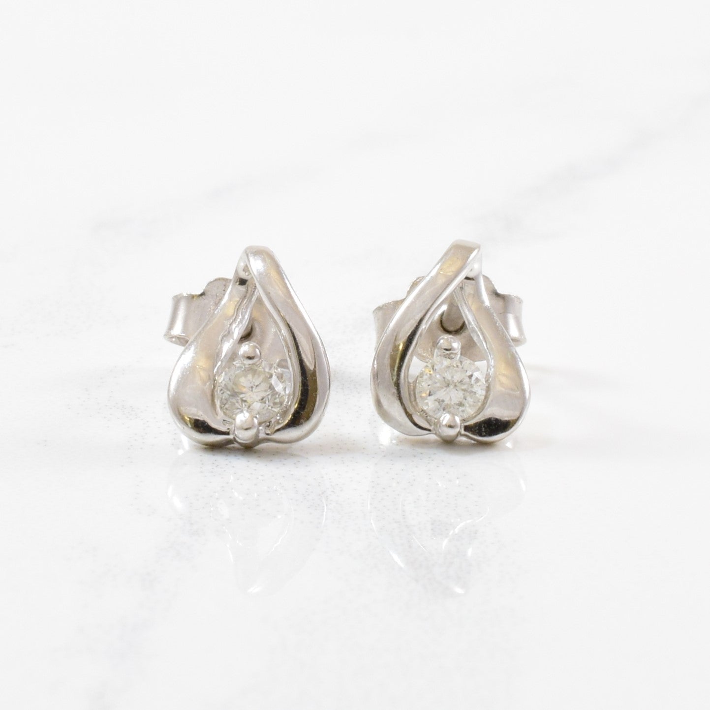 Twisted Pear Shaped Diamond Stud Earrings | 0.25ctw |