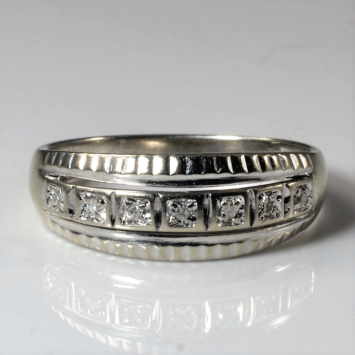 Textured Diamond Ring | 0.035ctw | SZ 6.75 |