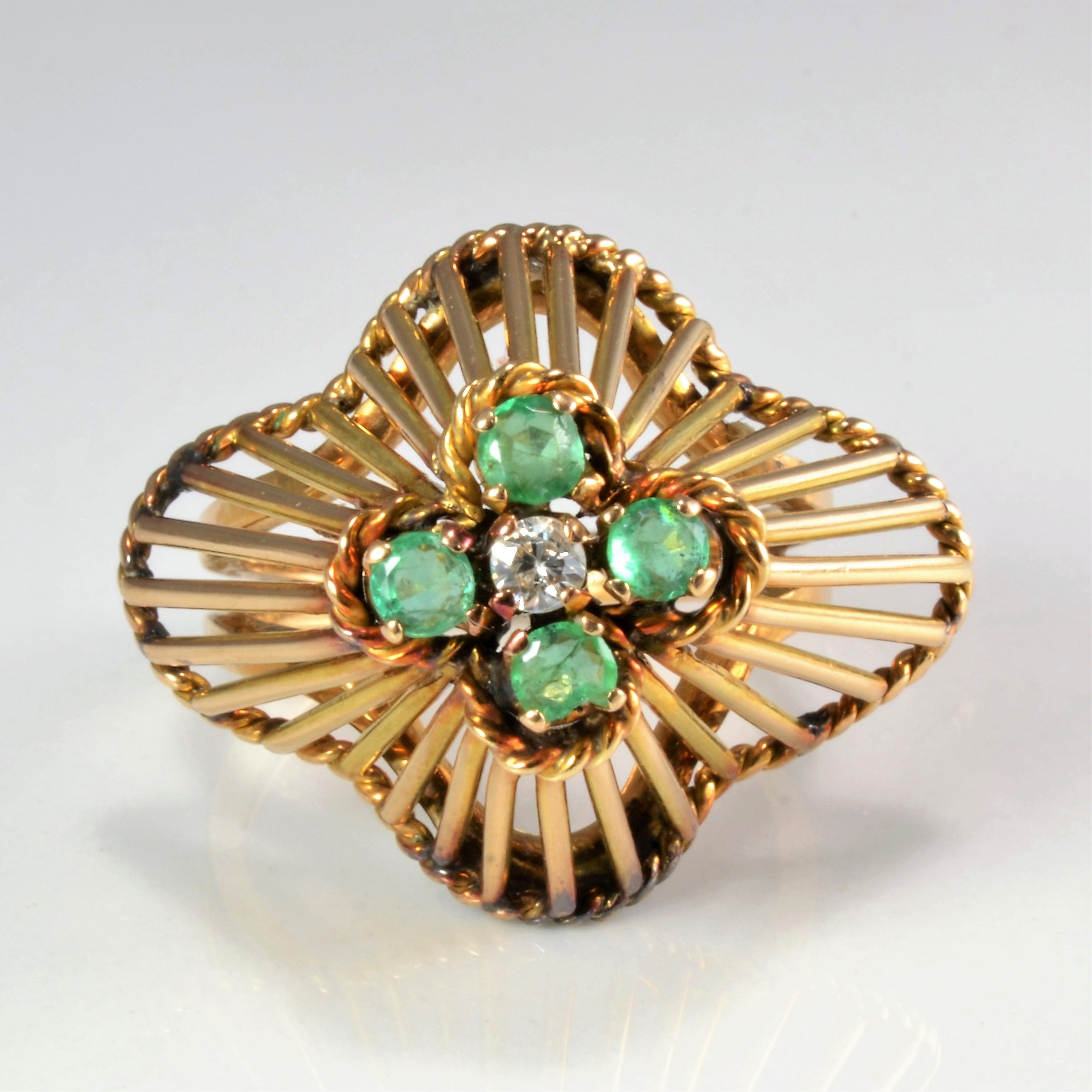 Textured Umbrella Design Emerald & Diamond Ladies Ring | 0.05 ct, SZ 5 |