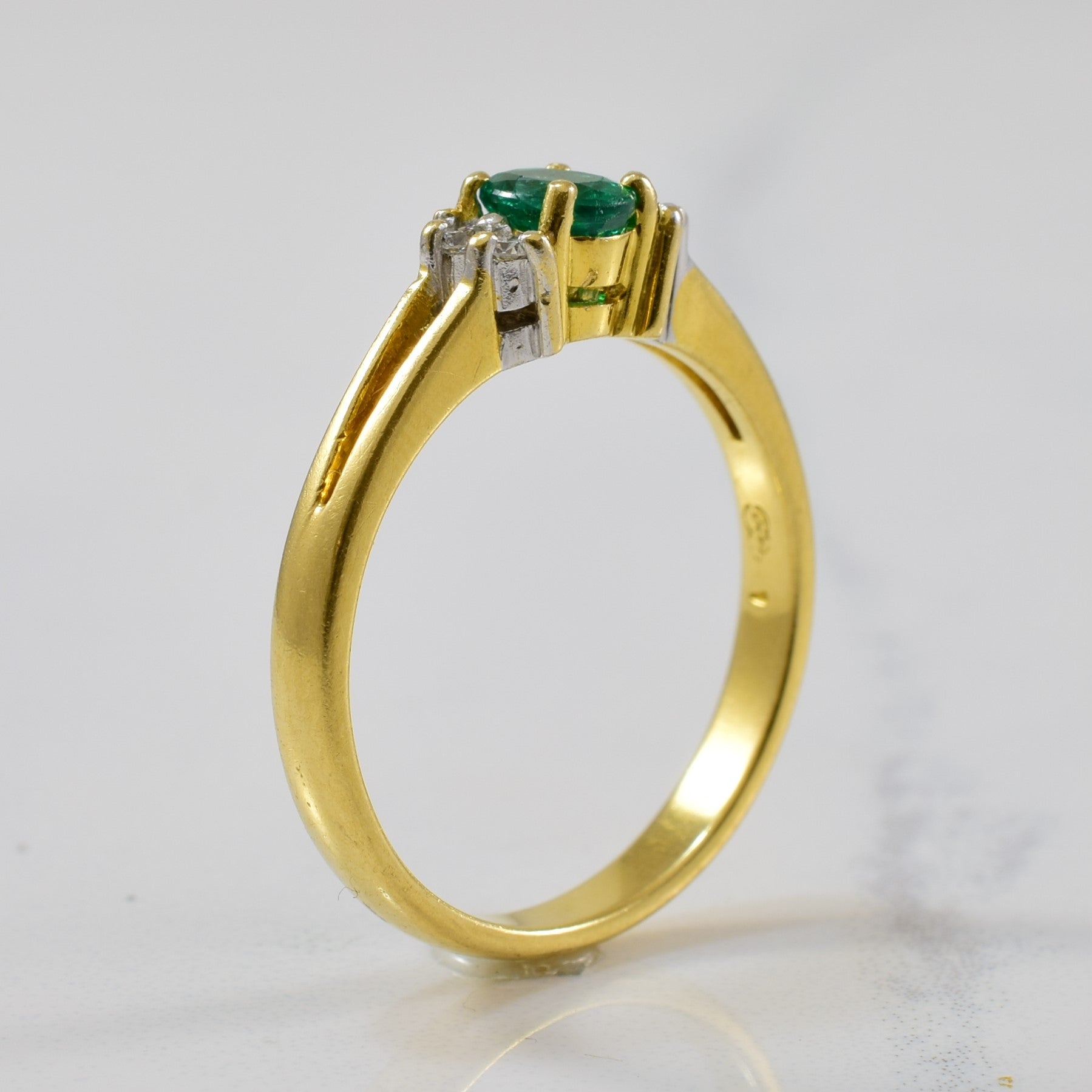 Split Shank Emerald & Diamond Ring | 0.29ct, 0.09ctw | SZ 7.5 |