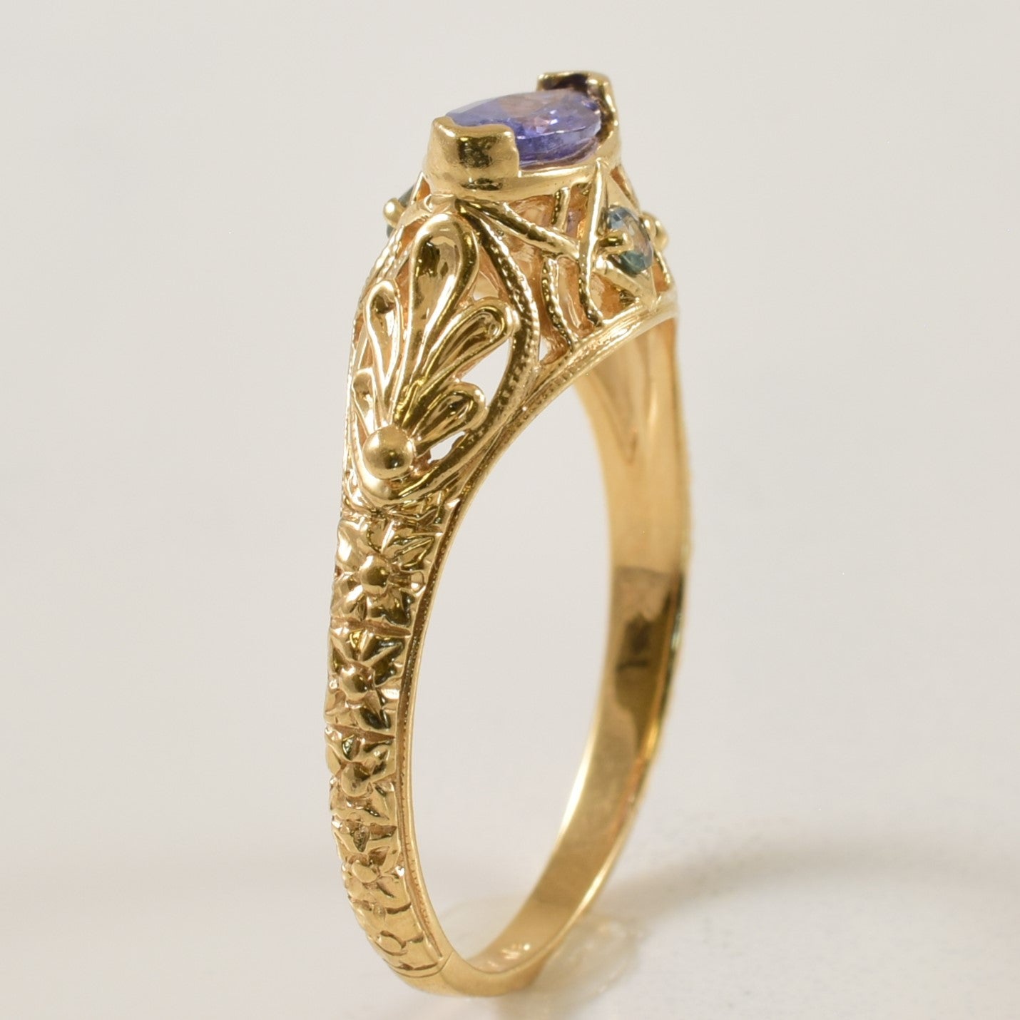 Ornate Tanzanite & Chrysoberyl Ring | 0.40ctw | SZ 8 |