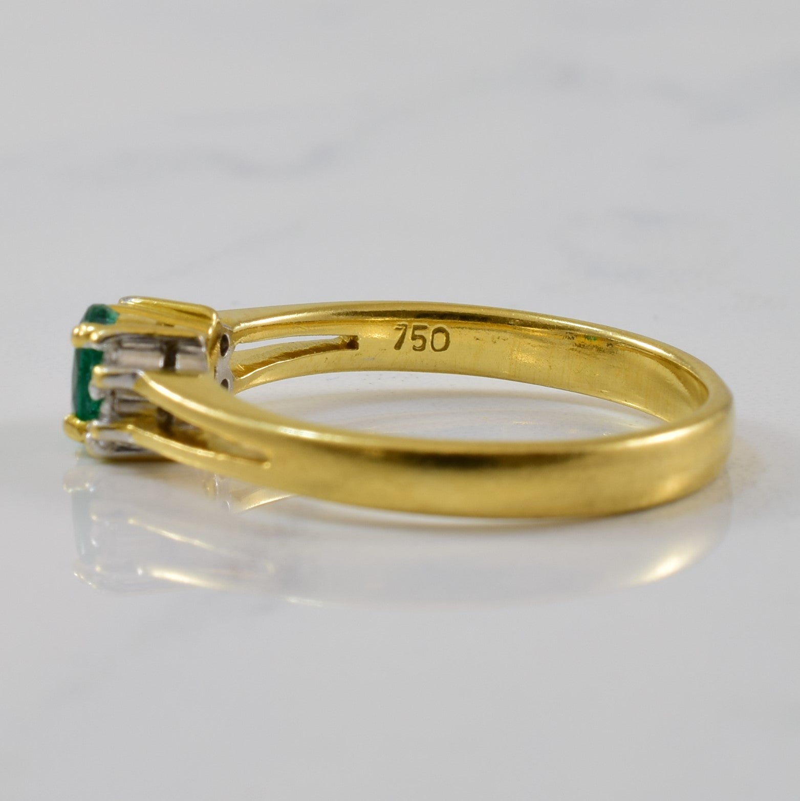 Split Shank Emerald & Diamond Ring | 0.29ct, 0.09ctw | SZ 7.5 |