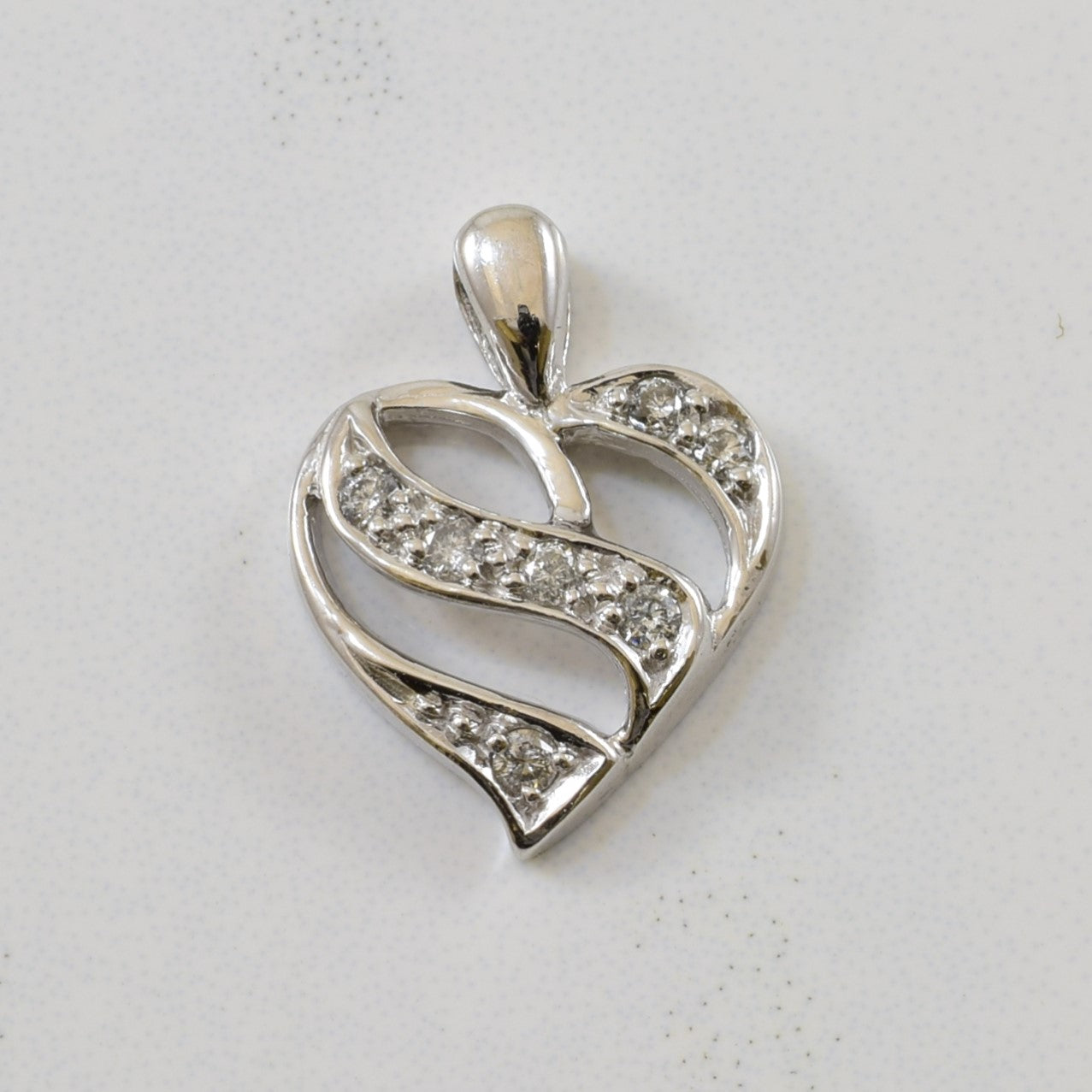 Diamond Wave Heart Pendant | 0.12ctw |