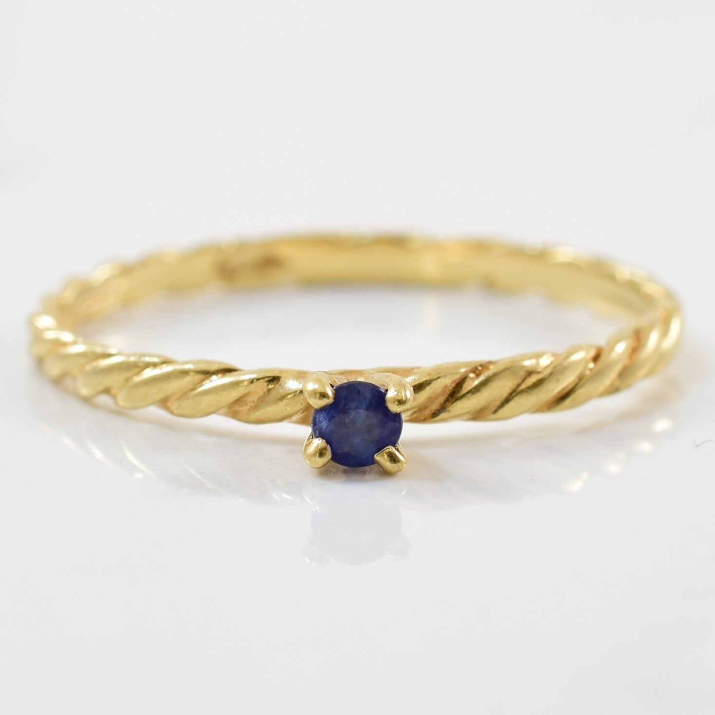 Twisted Rope Band Solitaire Sapphire Ring | 0.07ct | SZ 8 |