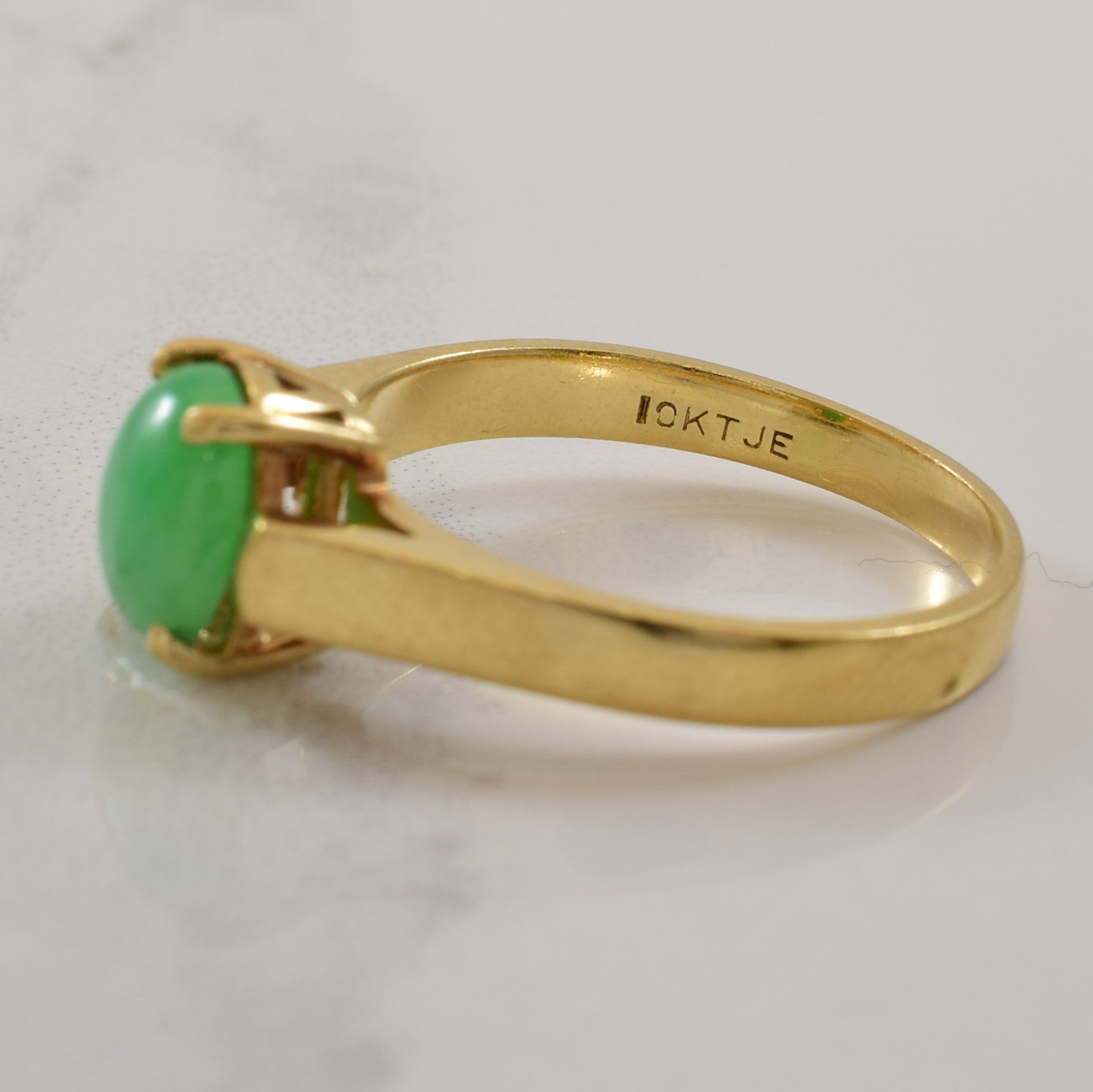 Nephrite Cabochon Solitaire Ring | 1.17ct | SZ 6.75 |