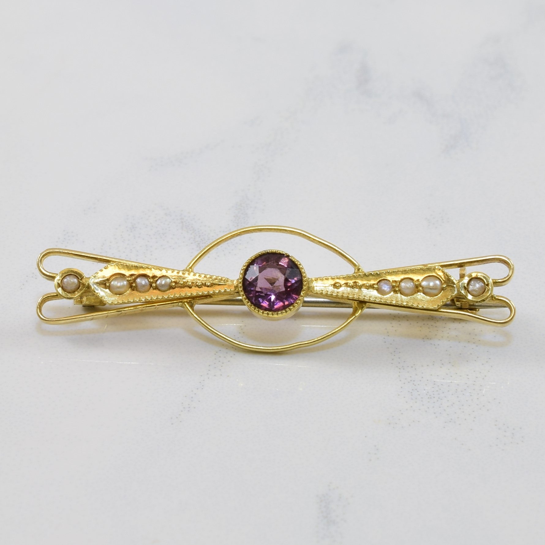 Broche victorienne en perles de culture et perles fines | 0,60 ct | 