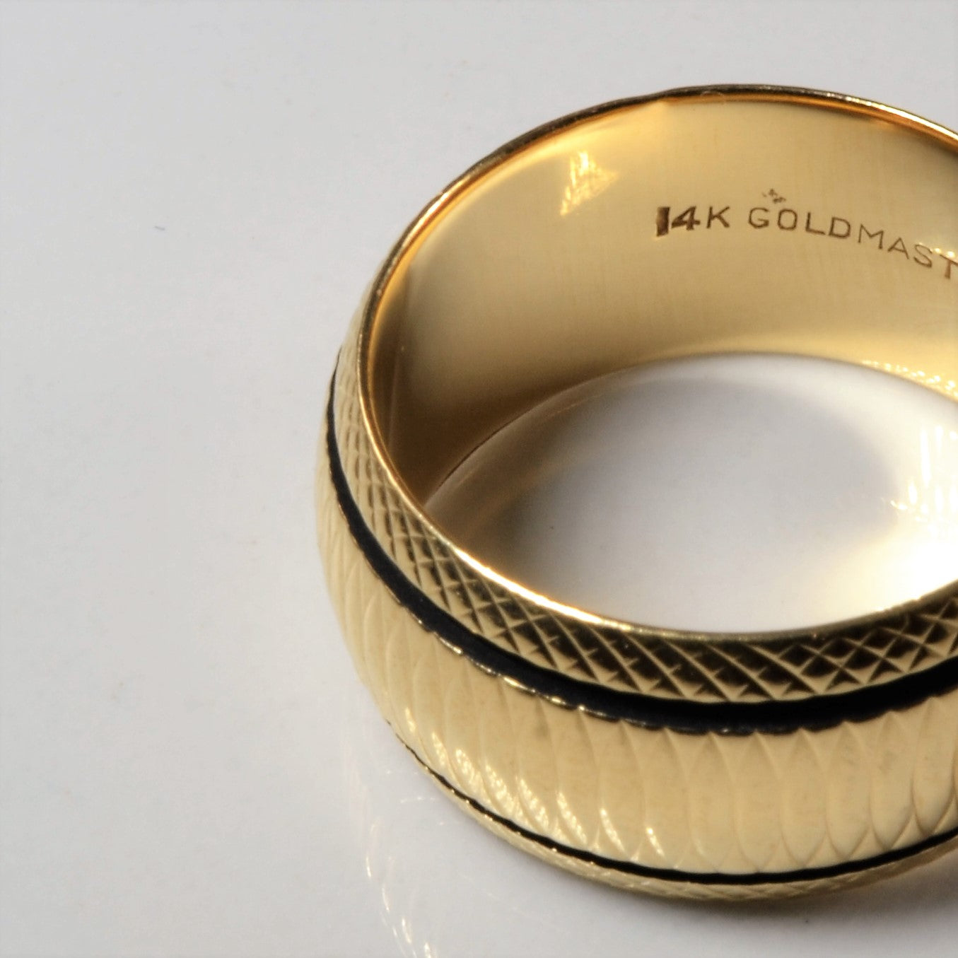 Textured Yellow Gold Cigar Band | SZ 6.25 |