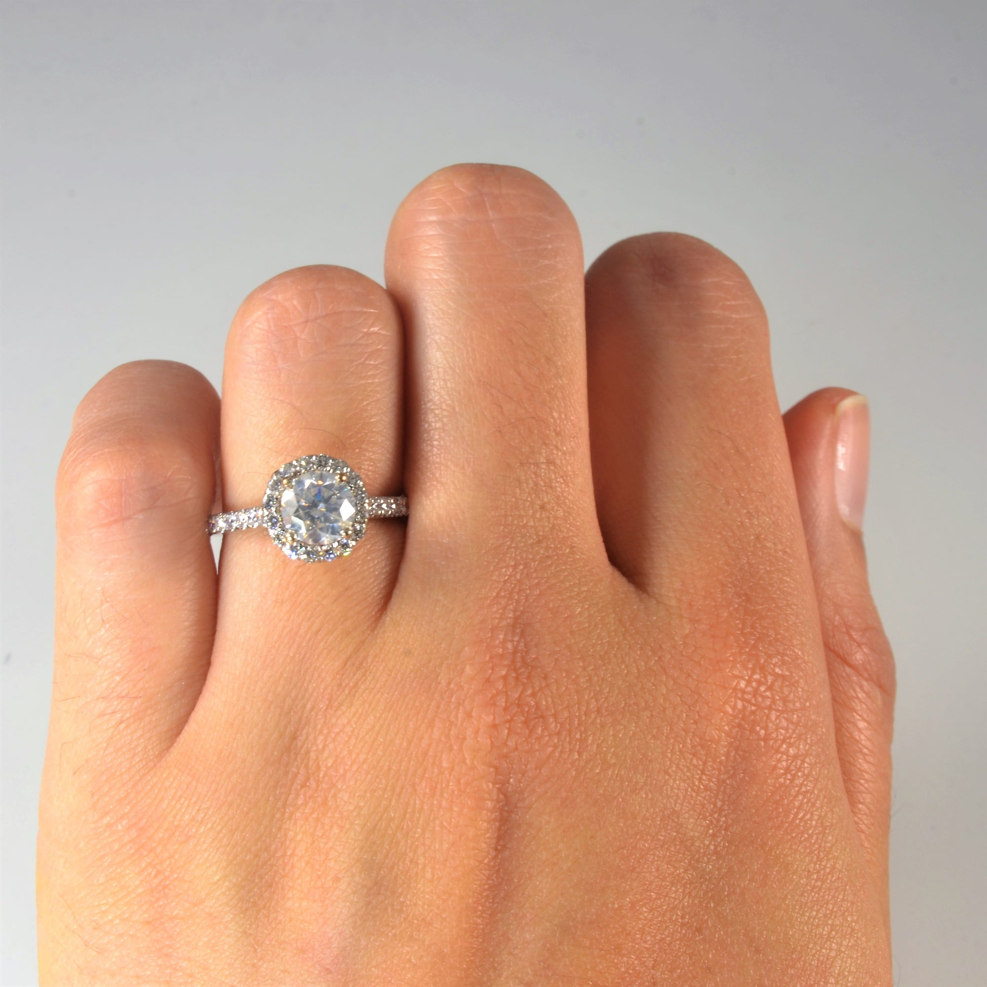 Gabriel & Co.' Halo Diamond Carly Engagement Ring | 1.65ctw | SZ 4.5 |