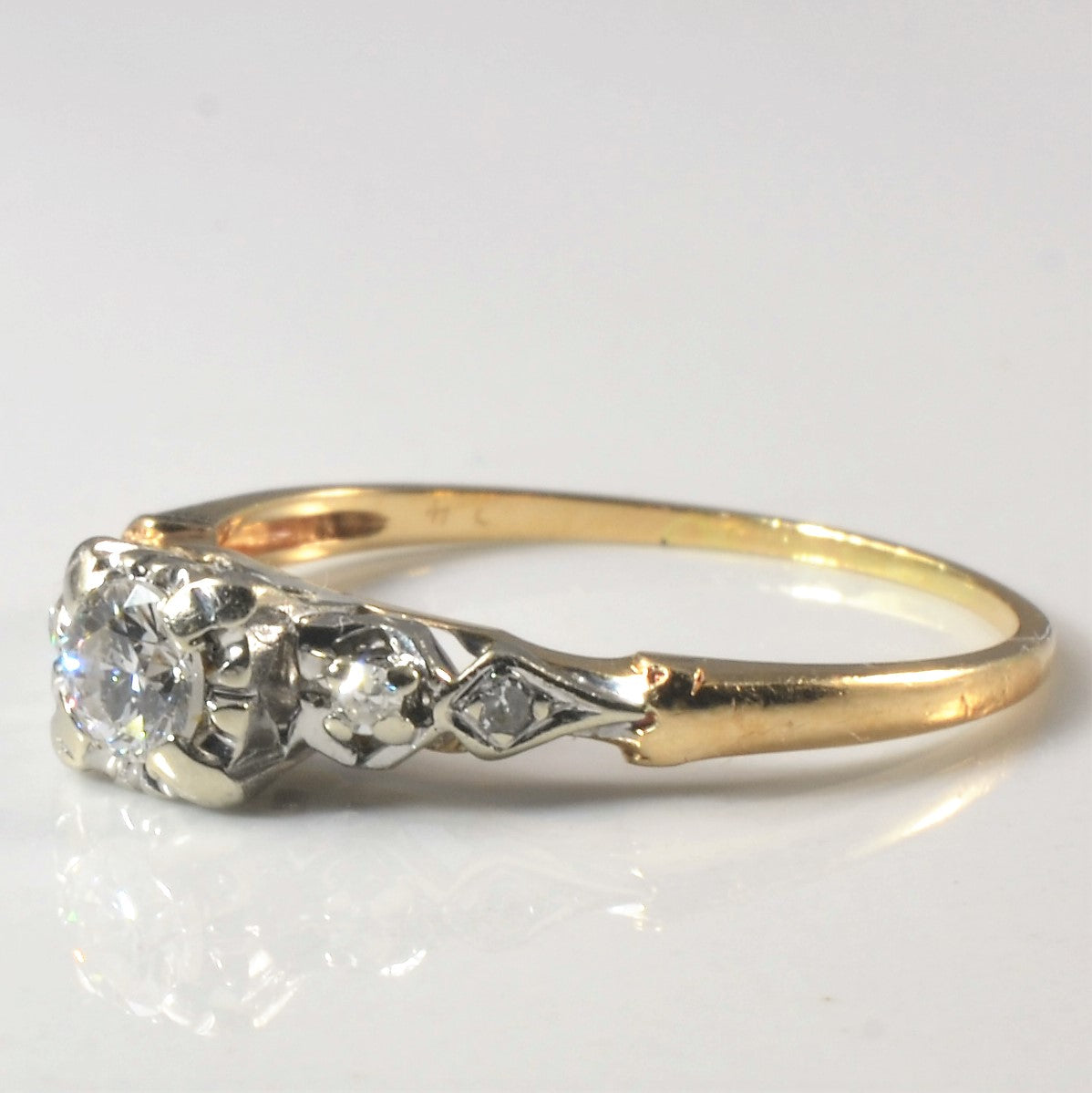 Five Stone Diamond Retro Ring | 0.21ctw | SZ 6.5 |