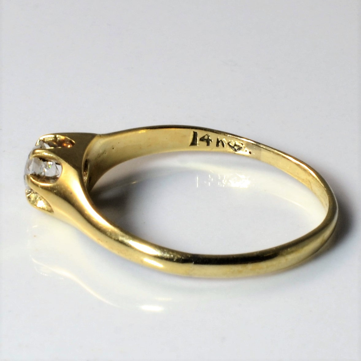 1930s Solitaire Diamond Ring | 0.16ct | SZ 5.25 |