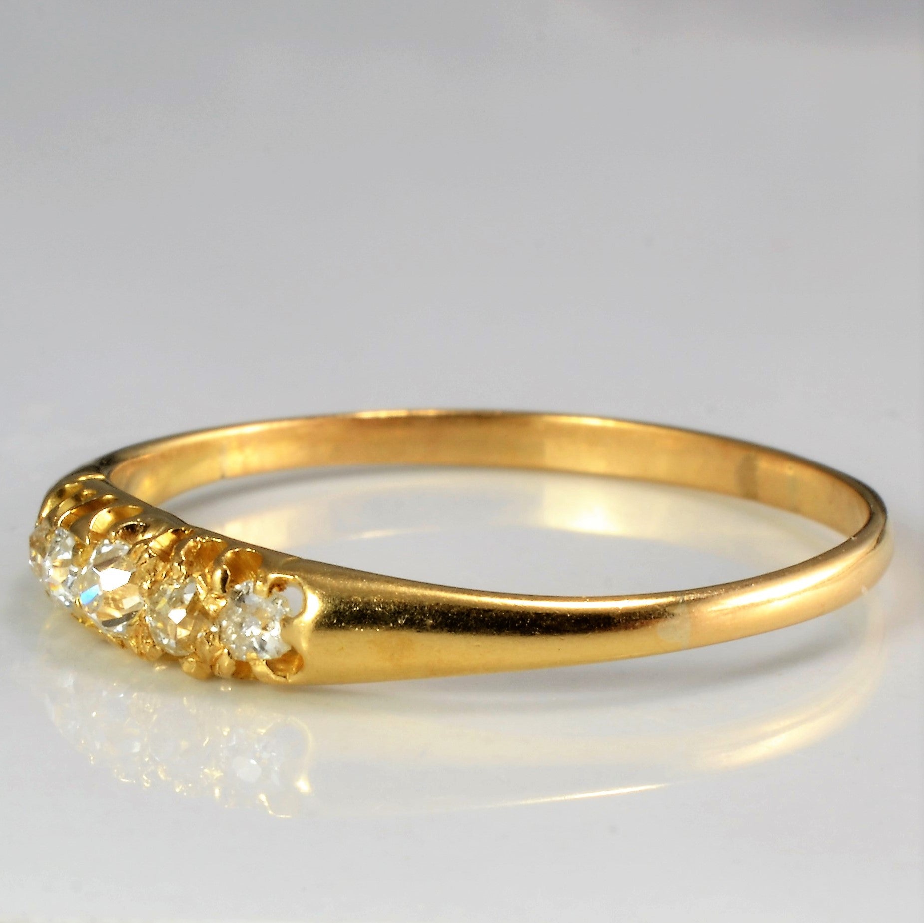 Old Mine Cut Diamond Band | 0.13 ctw | SZ 9.25 |