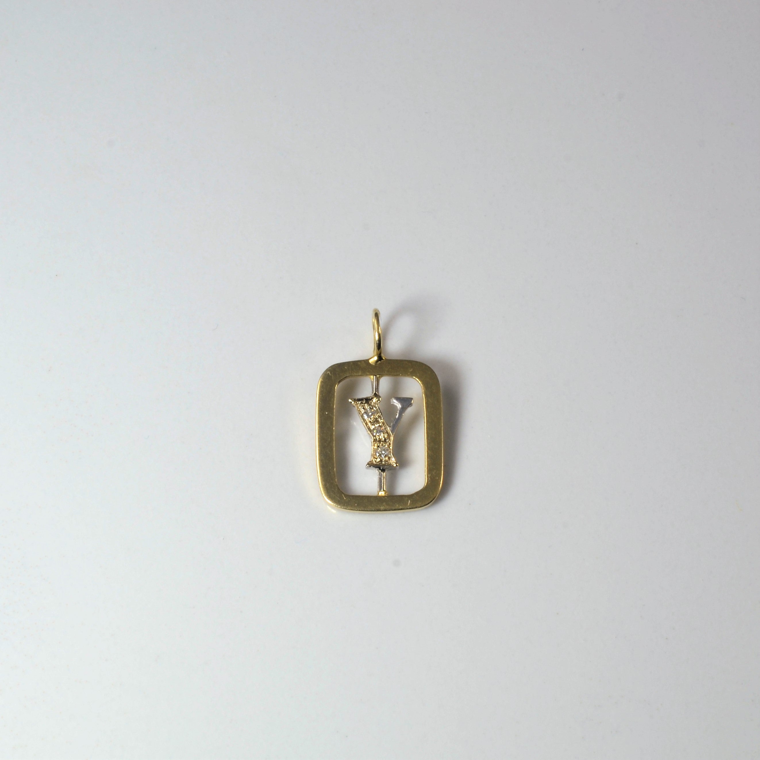 Pendentif initiale en diamant « Y » | 0,015 ct | 