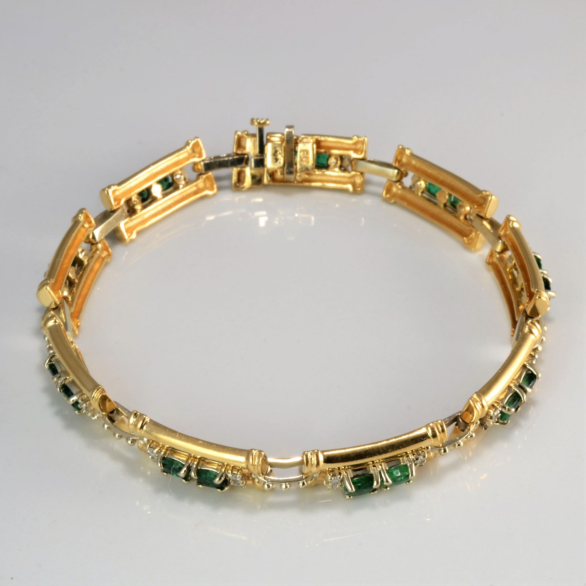Emerald & Diamond Ladies Chain Bracelet | 0.18 ctw, 8''|