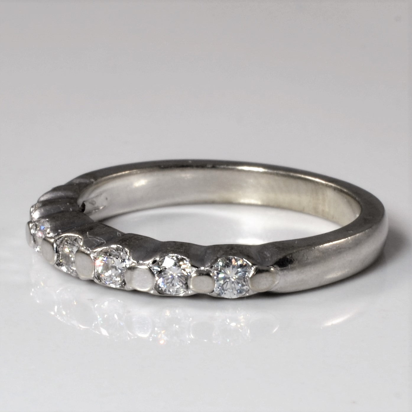 Flush Set Diamond Wedding Band | 0.32ctw | SZ 6.5 |