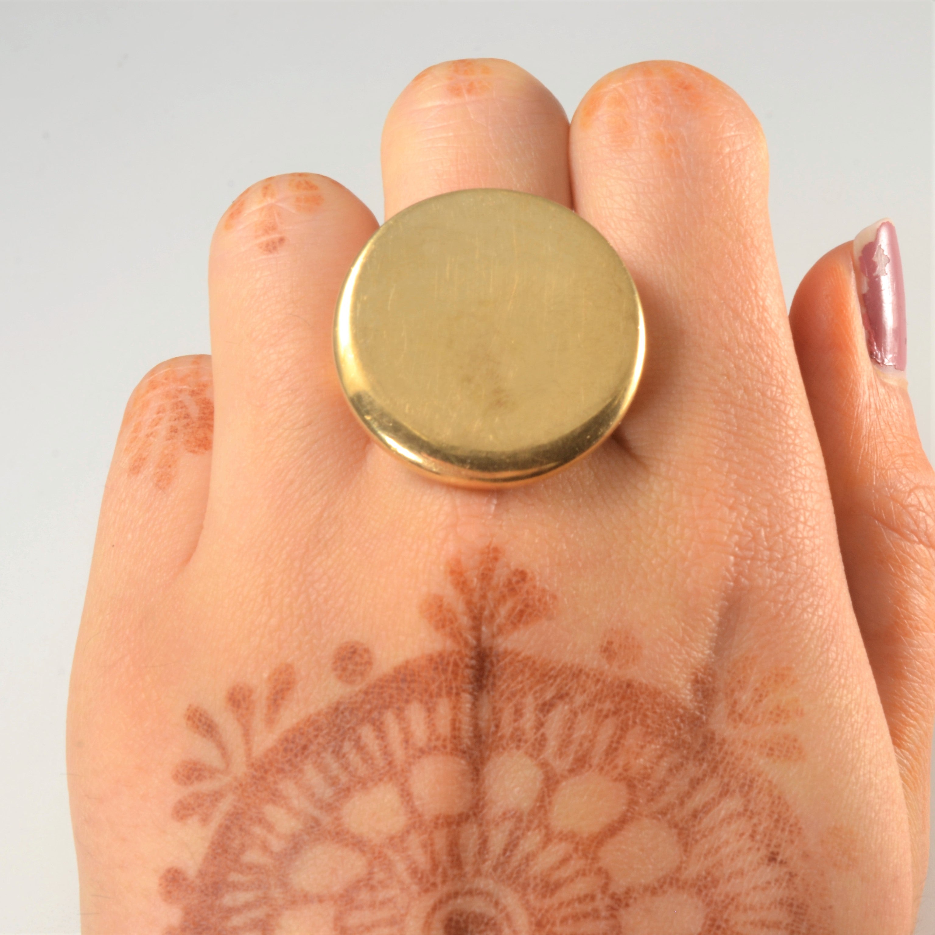 Gold Disc Cocktail Ring | SZ 9.75 |