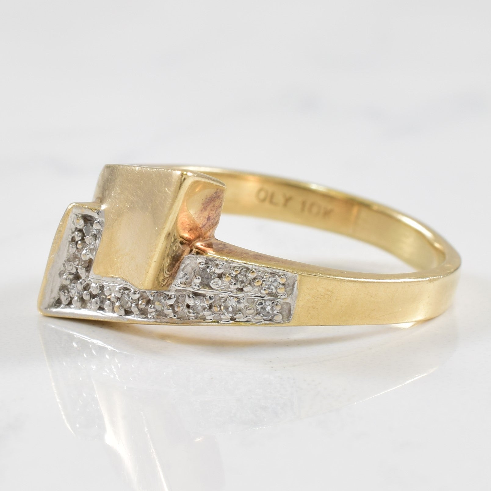 Bague géométrique sertie de diamants | 0,05 ct | Taille 7,5 |
