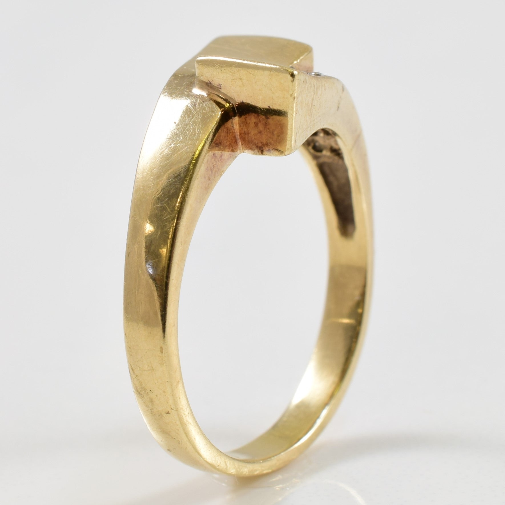 Diamond Geometric Bypass Ring | 0.05ctw | SZ 7.5 |