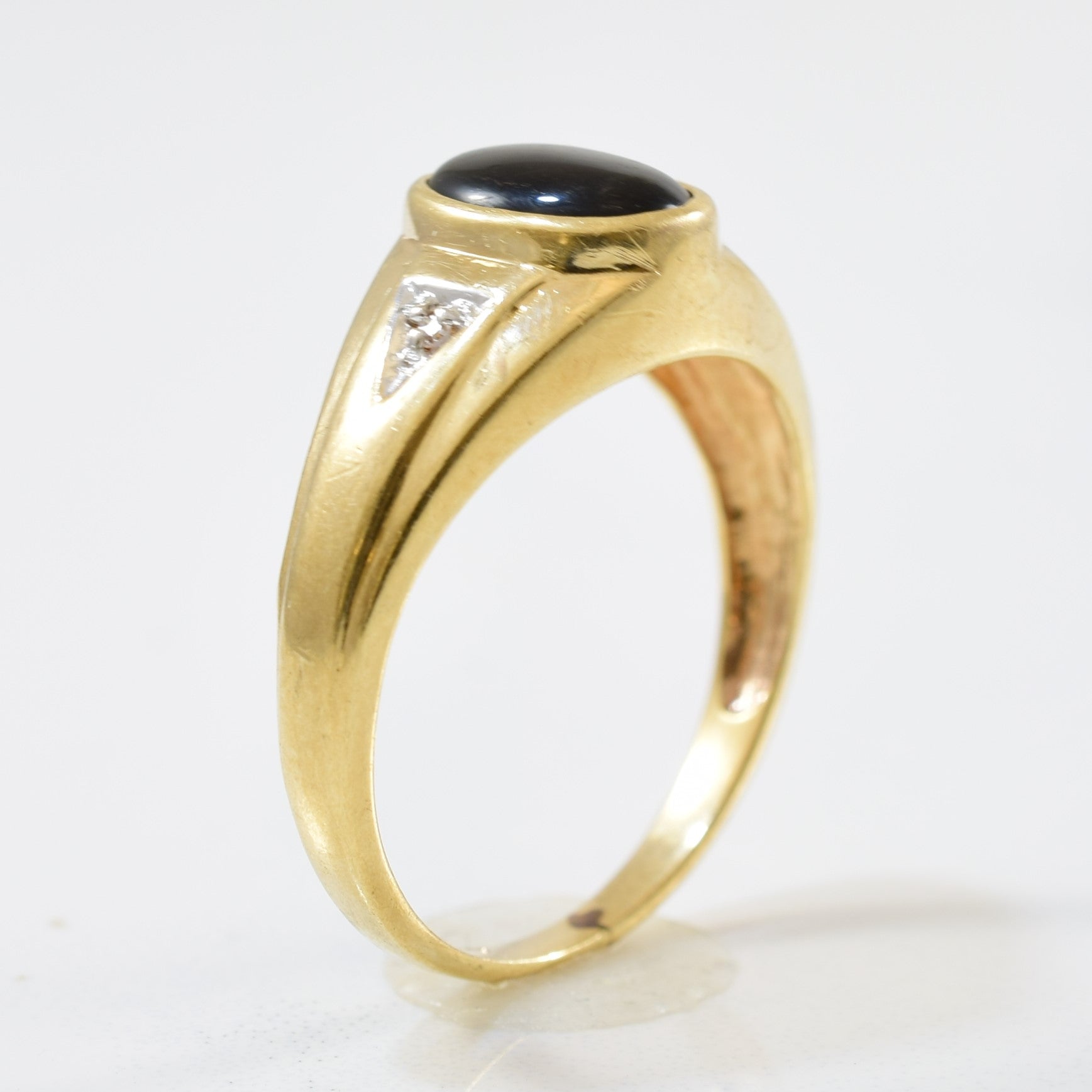 Onyx Cabochon & Diamond Ring | 0.01ctw, 0.77ct | SZ 7.5 |