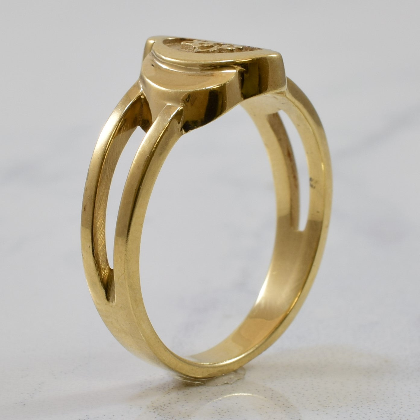 Yellow Gold Wolf Ring | SZ 7.5 |