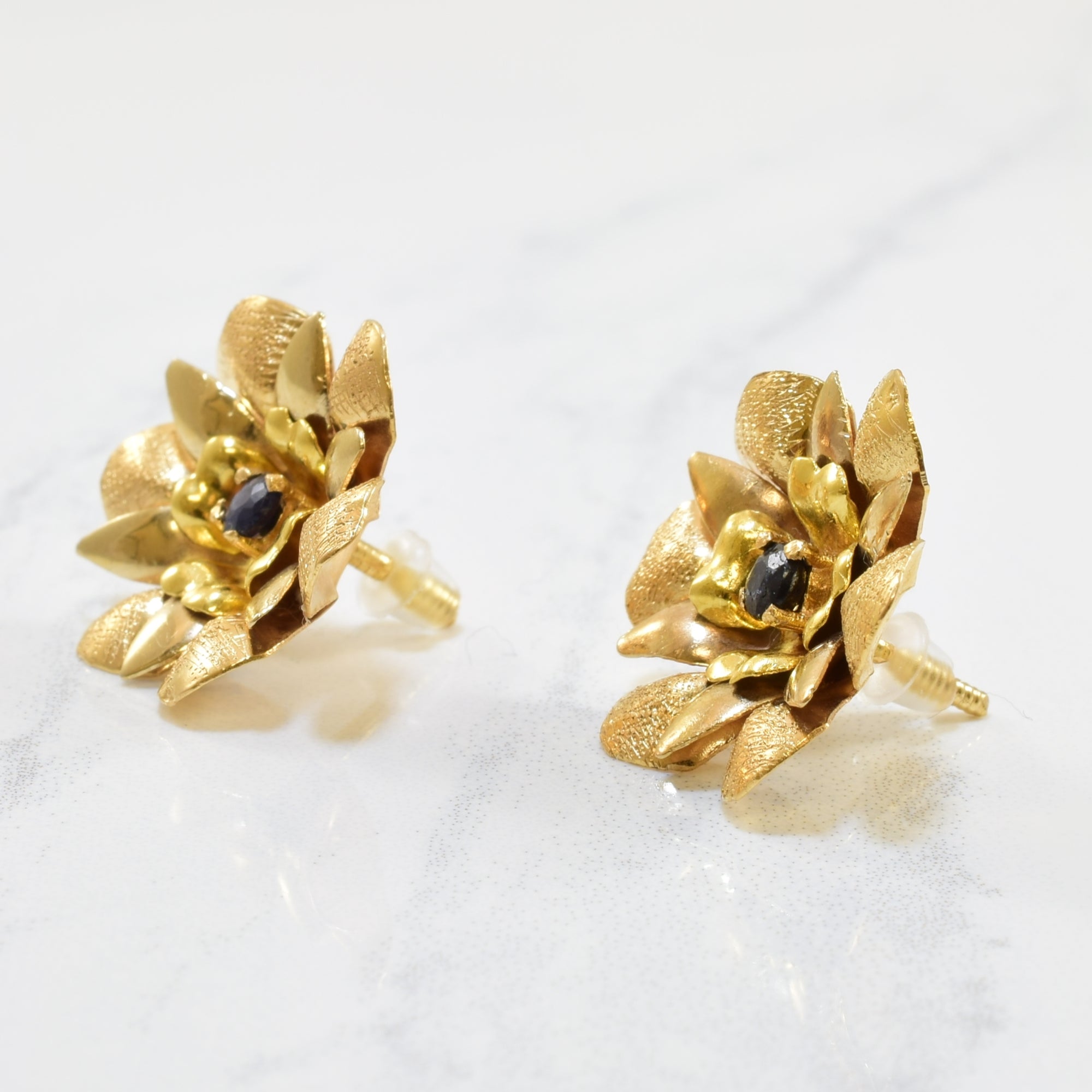 Sapphire Floral Threadback Stud Earrings | 0.40ctw |